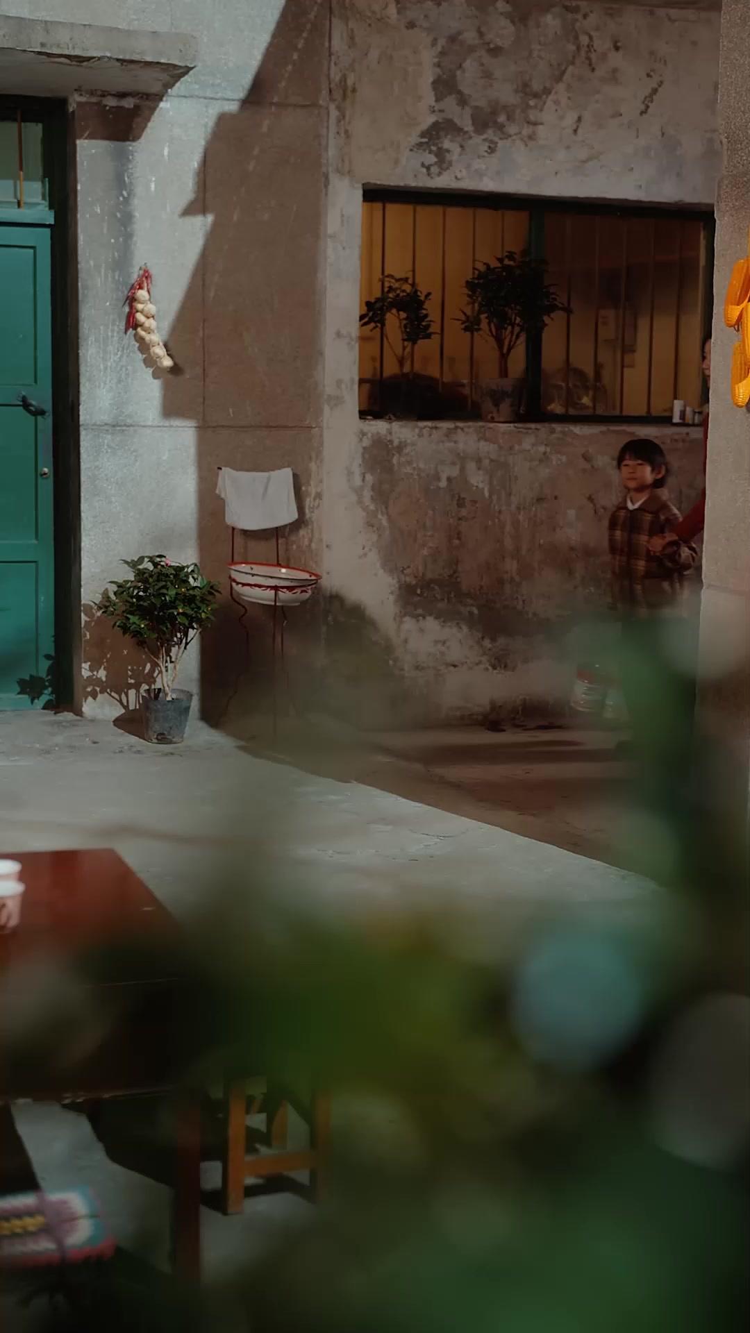 Reborn in the '80s, Dumping My Ex for Good