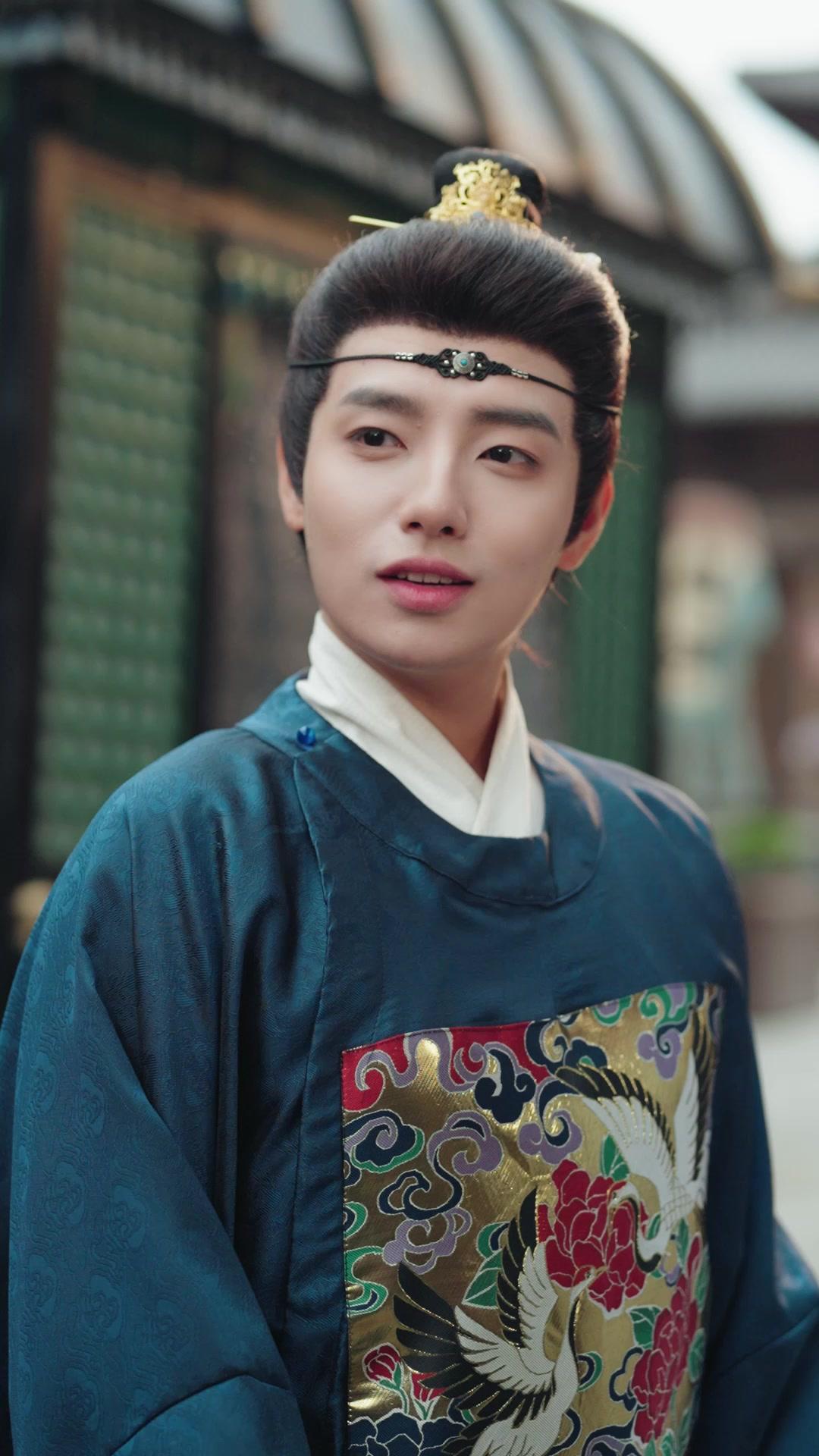 Renací y me casé con su tío