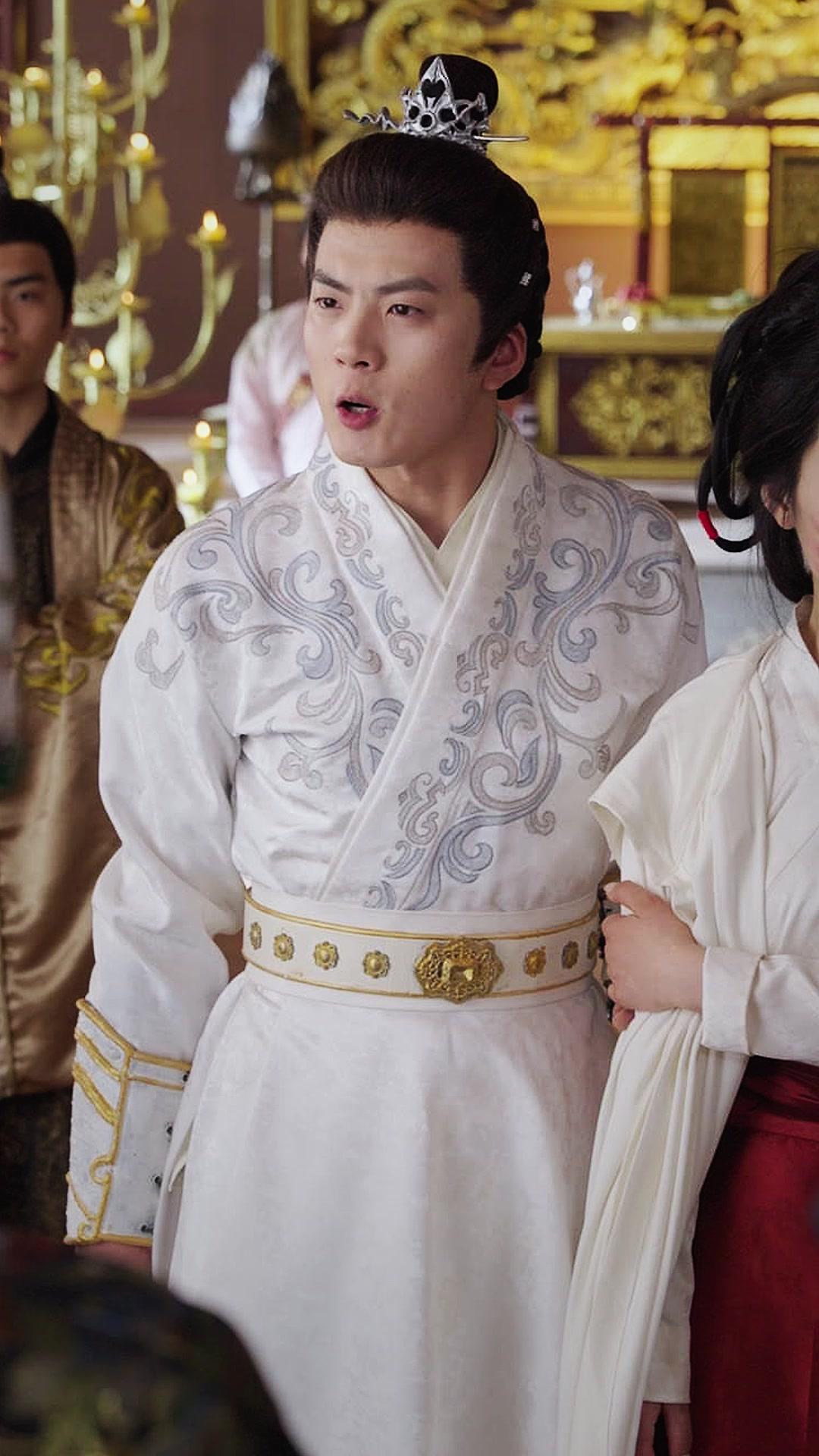 LA PRINCESSE DES CENDRES