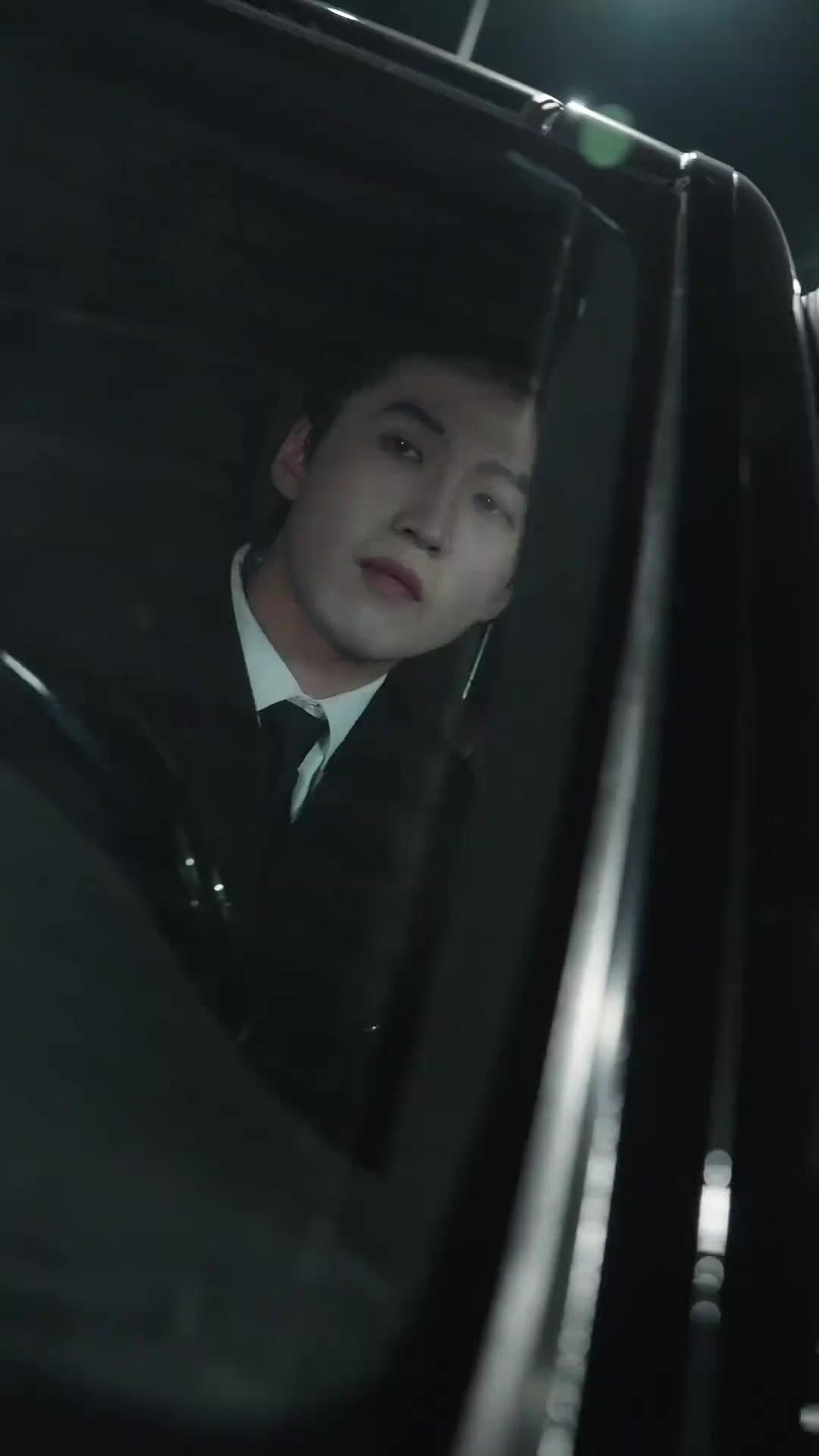 순진한 그녀, 정의의 화신