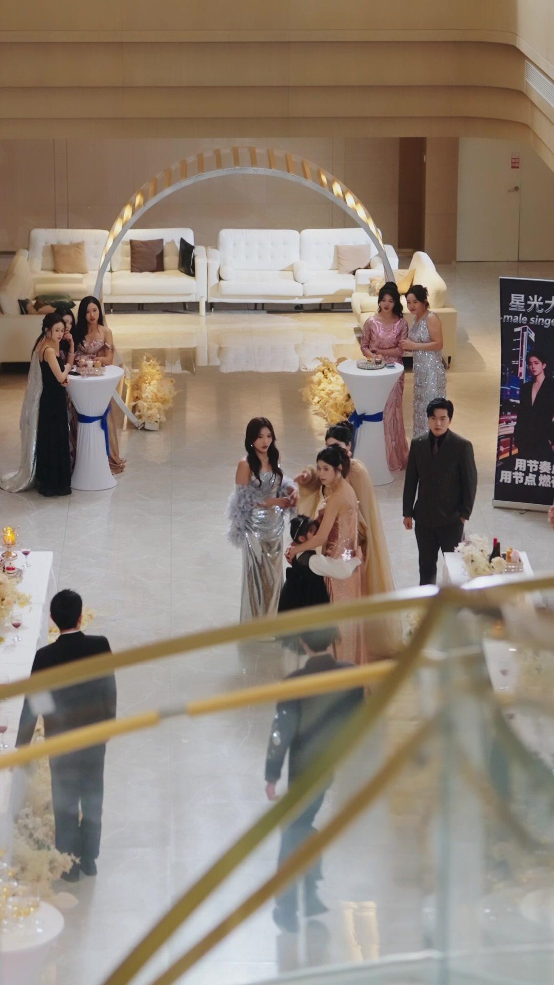 My Useless Uncle Made Me A Billionaire Heiress