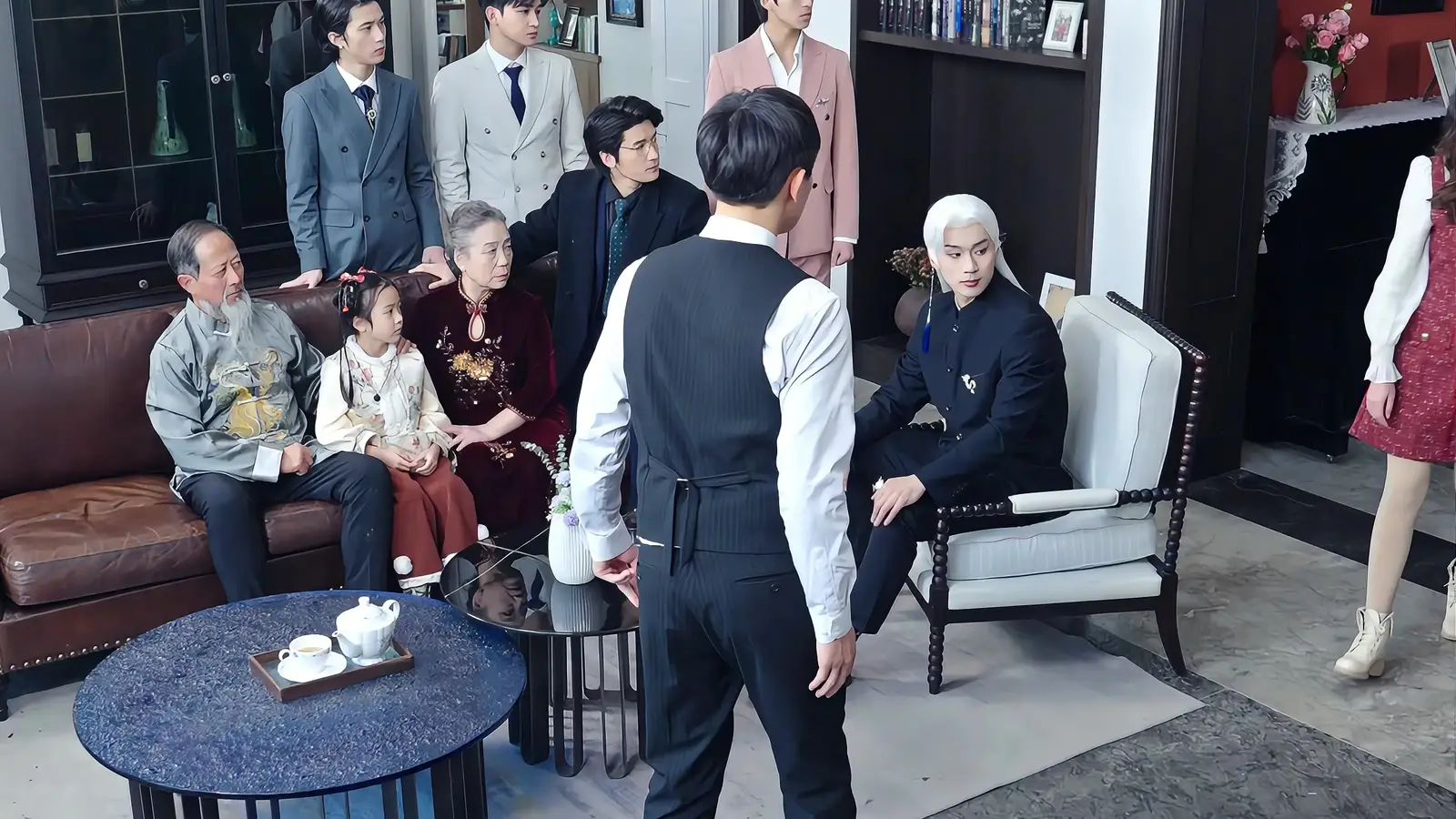 Nora's Journey Home: When the Dragon Brooch Speaks Louder Than Words