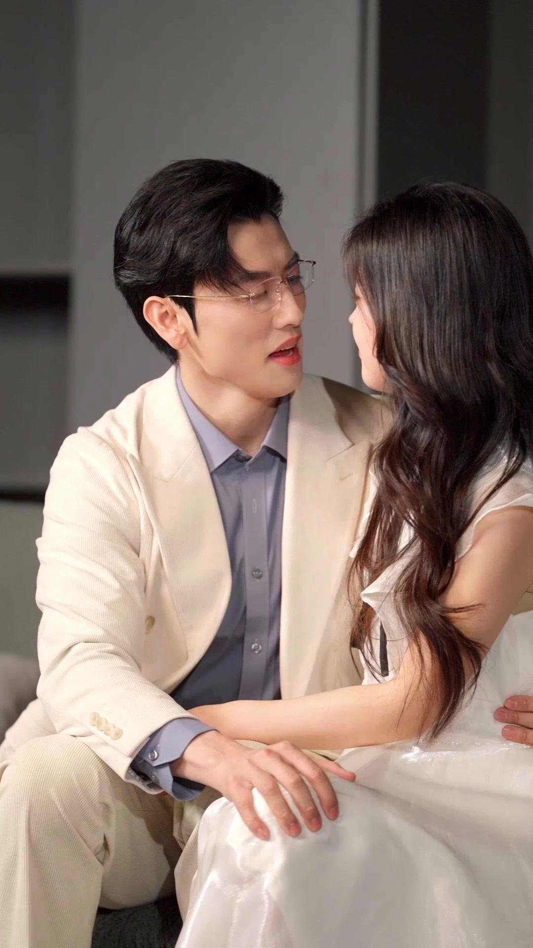 Mantan Suamiku Ternyata CEO