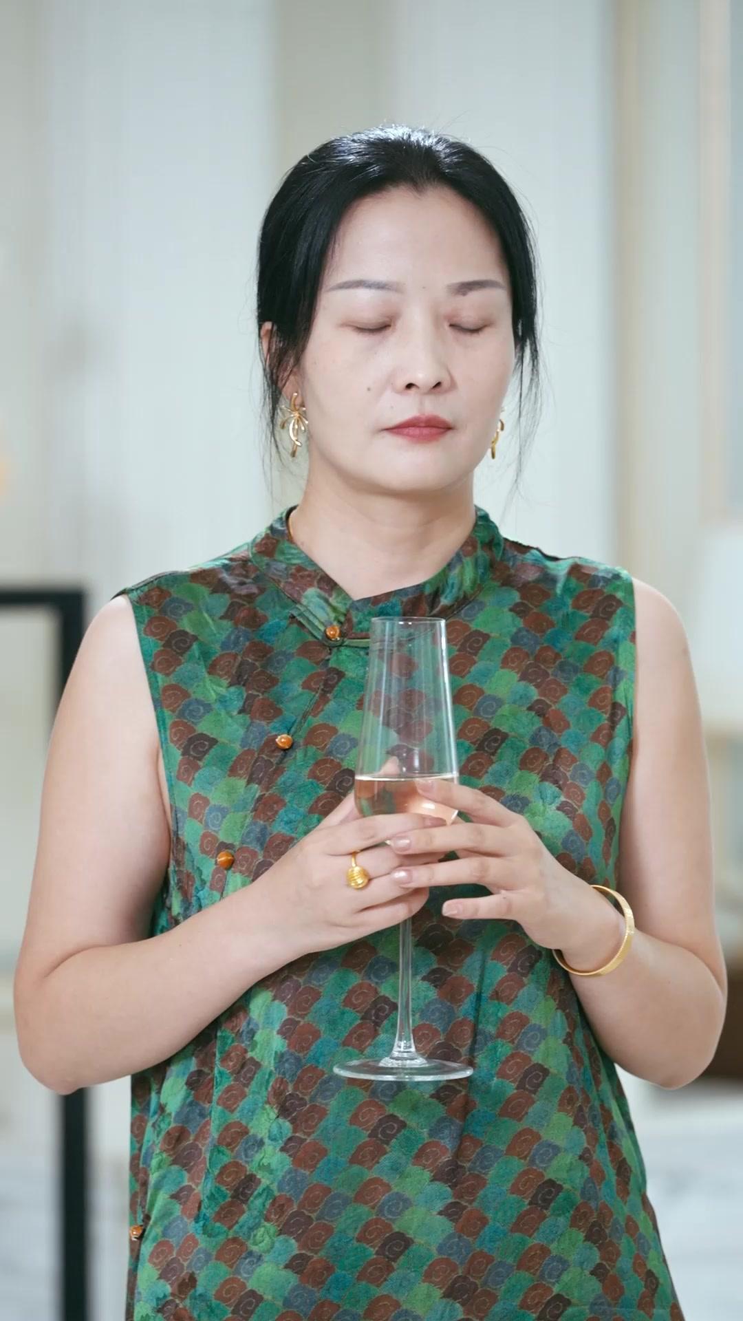 10 Tahun Cinta, 1 Surat Cerai