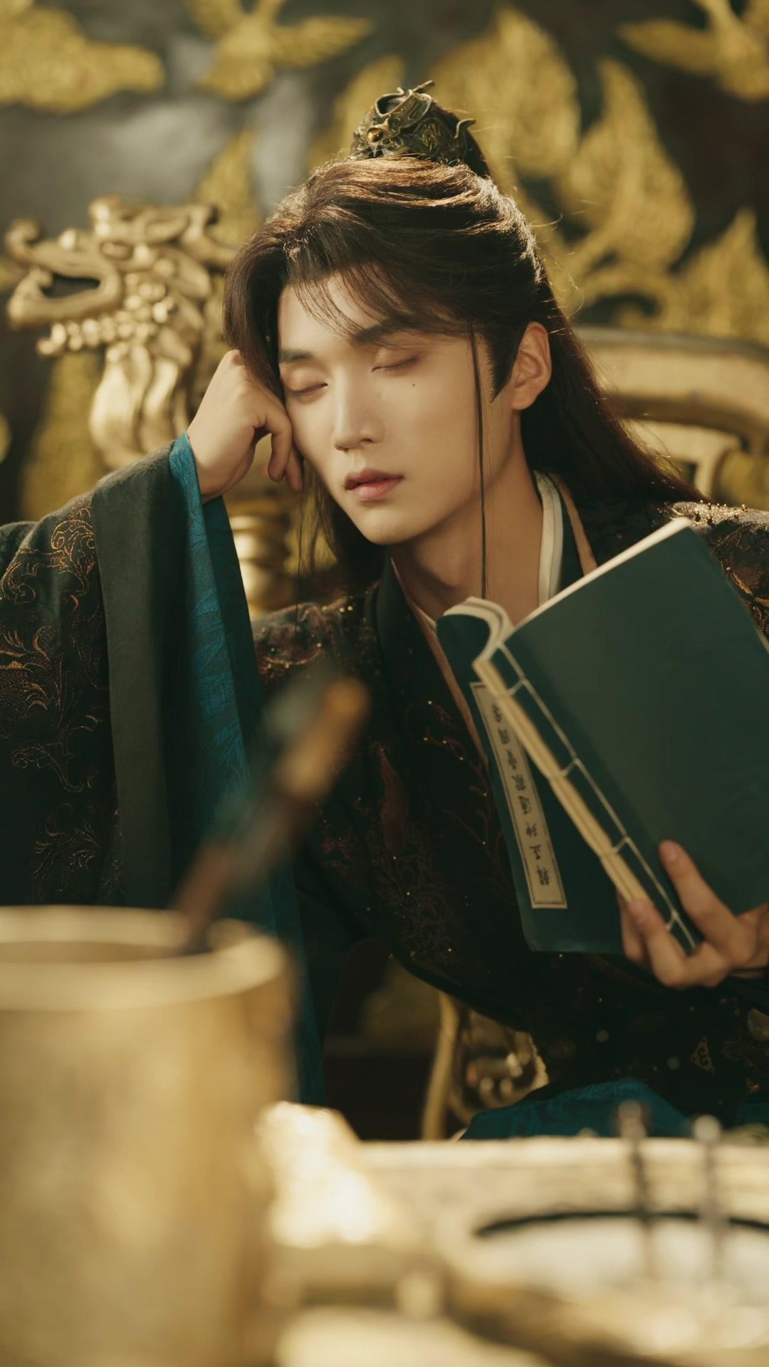 โฉมหน้าจอมพลิกรัฐ