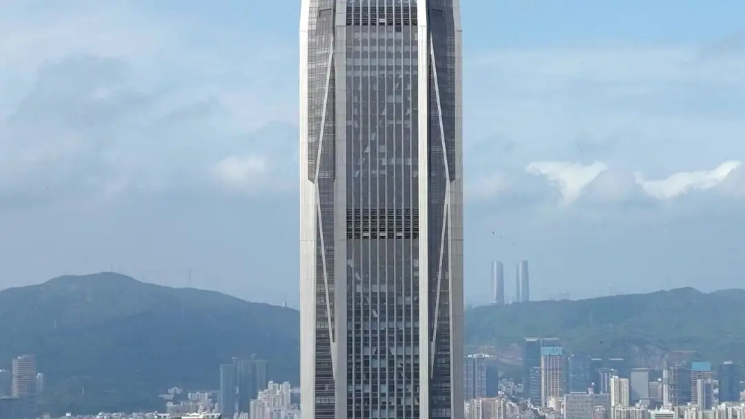 Too Late for Love: When the Thermos Speaks Louder Than Words