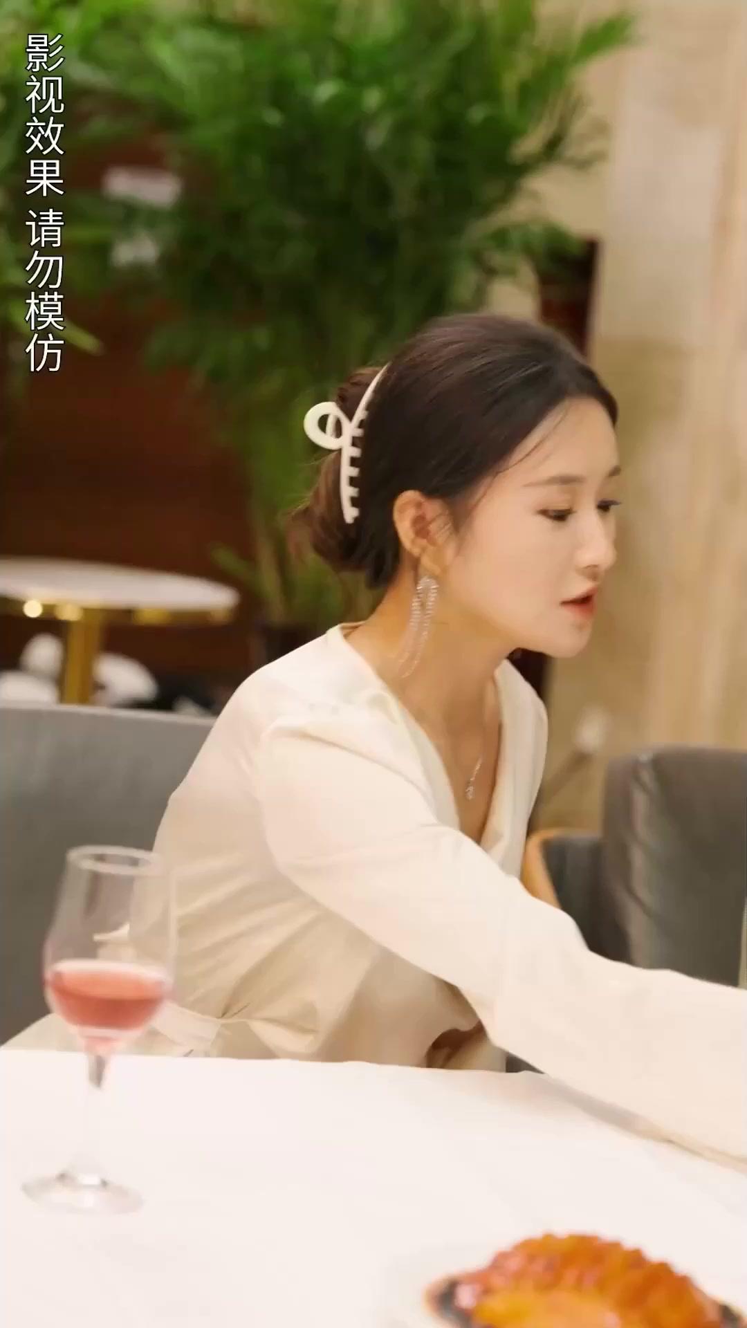 Pernikahan Palsu dengan Direktur Tercinta