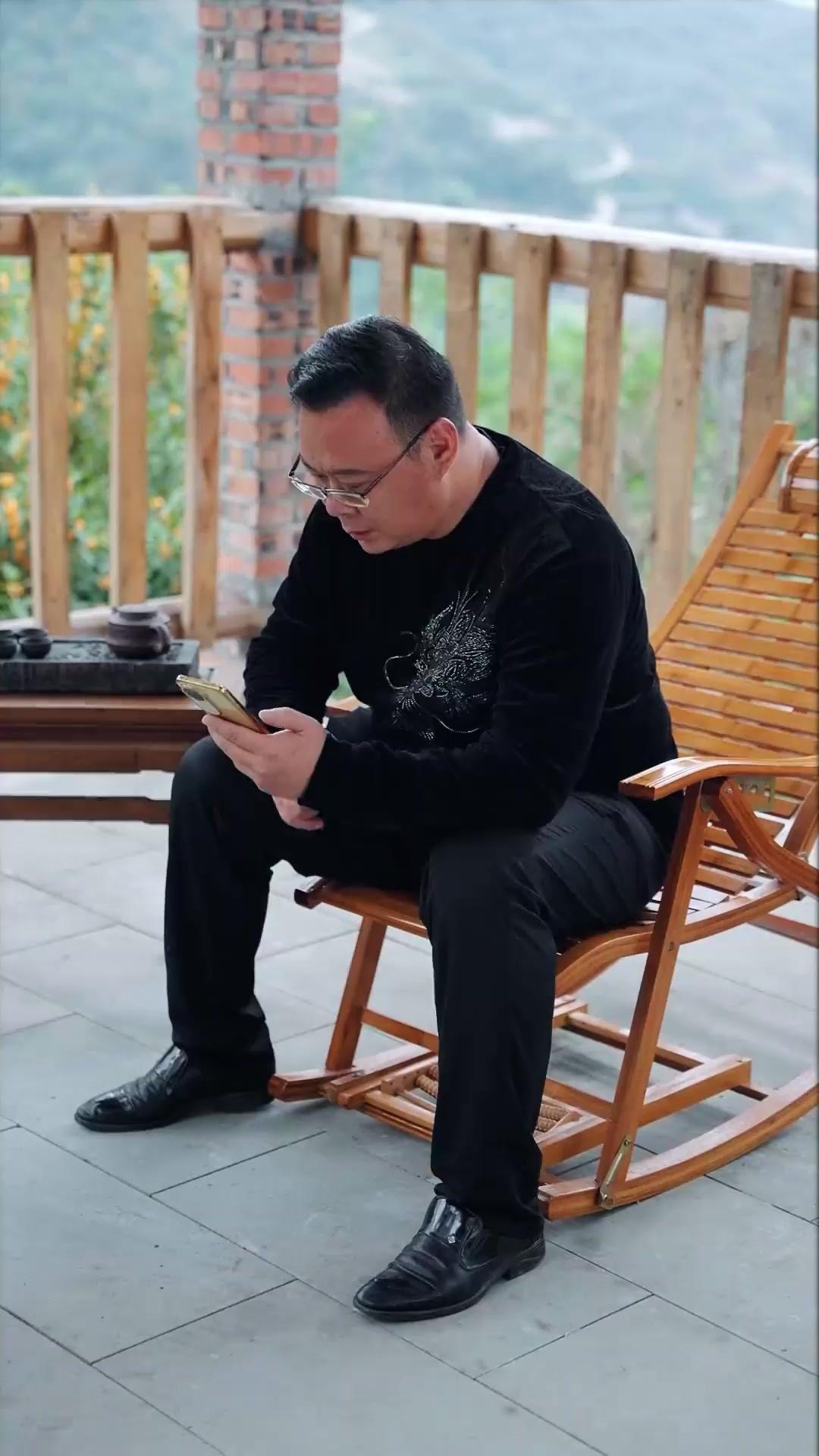 (Sulih suara) Kebangkitan Raja Balap