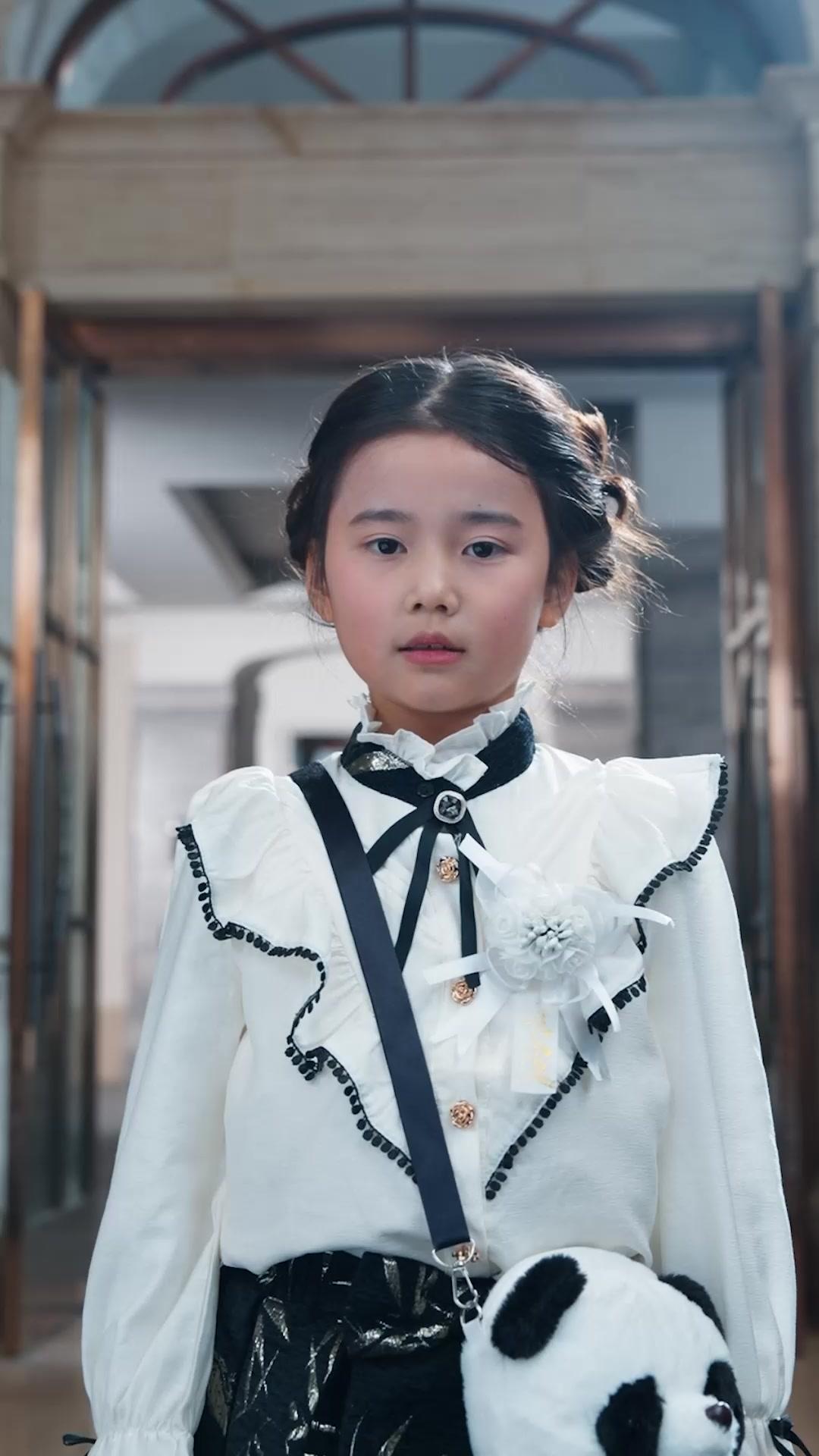 Little Ping Pong Queen