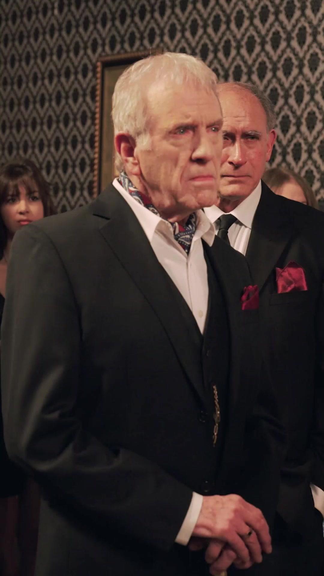 (Dublagem)Pai da Máfia e os Seis Destinos