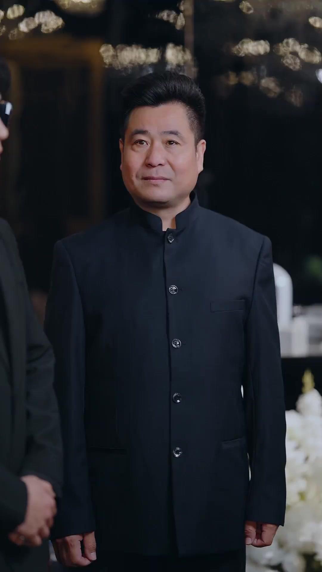 Dead Heiress Returns!