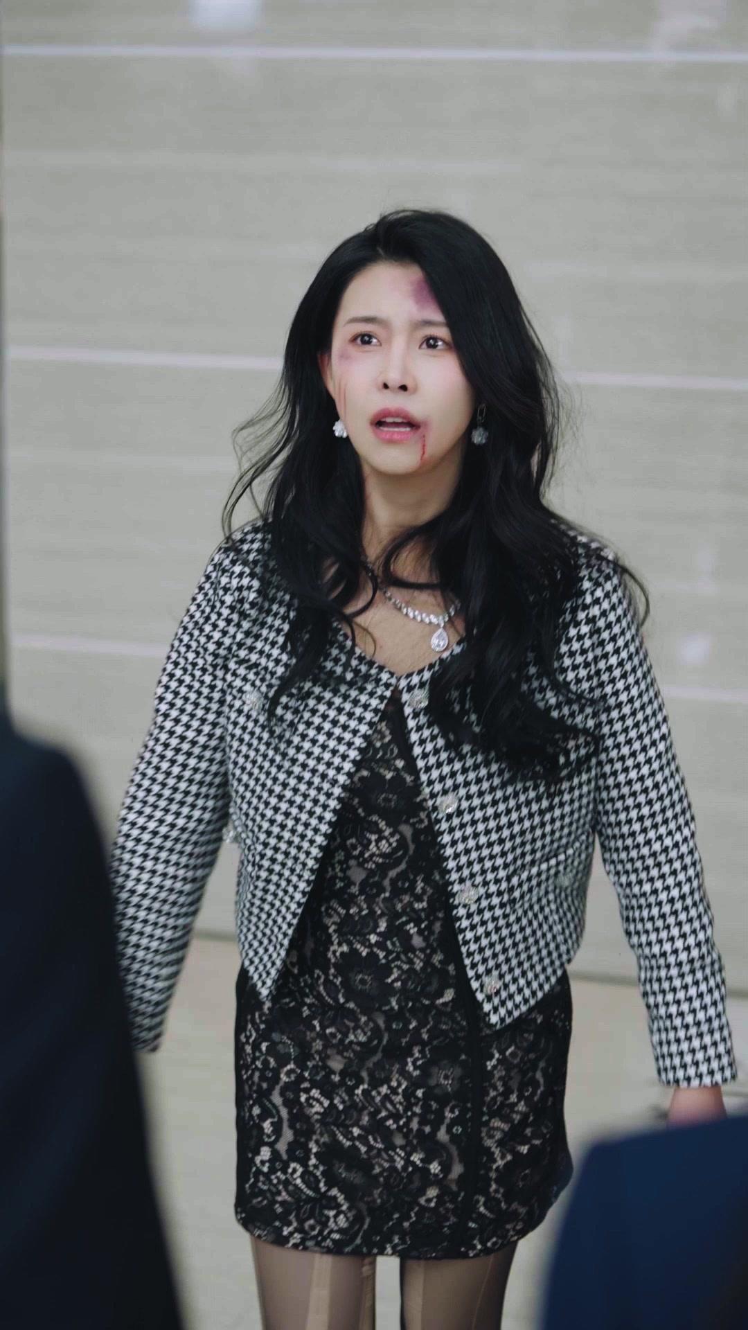 Betrayal at 30,000 Feet