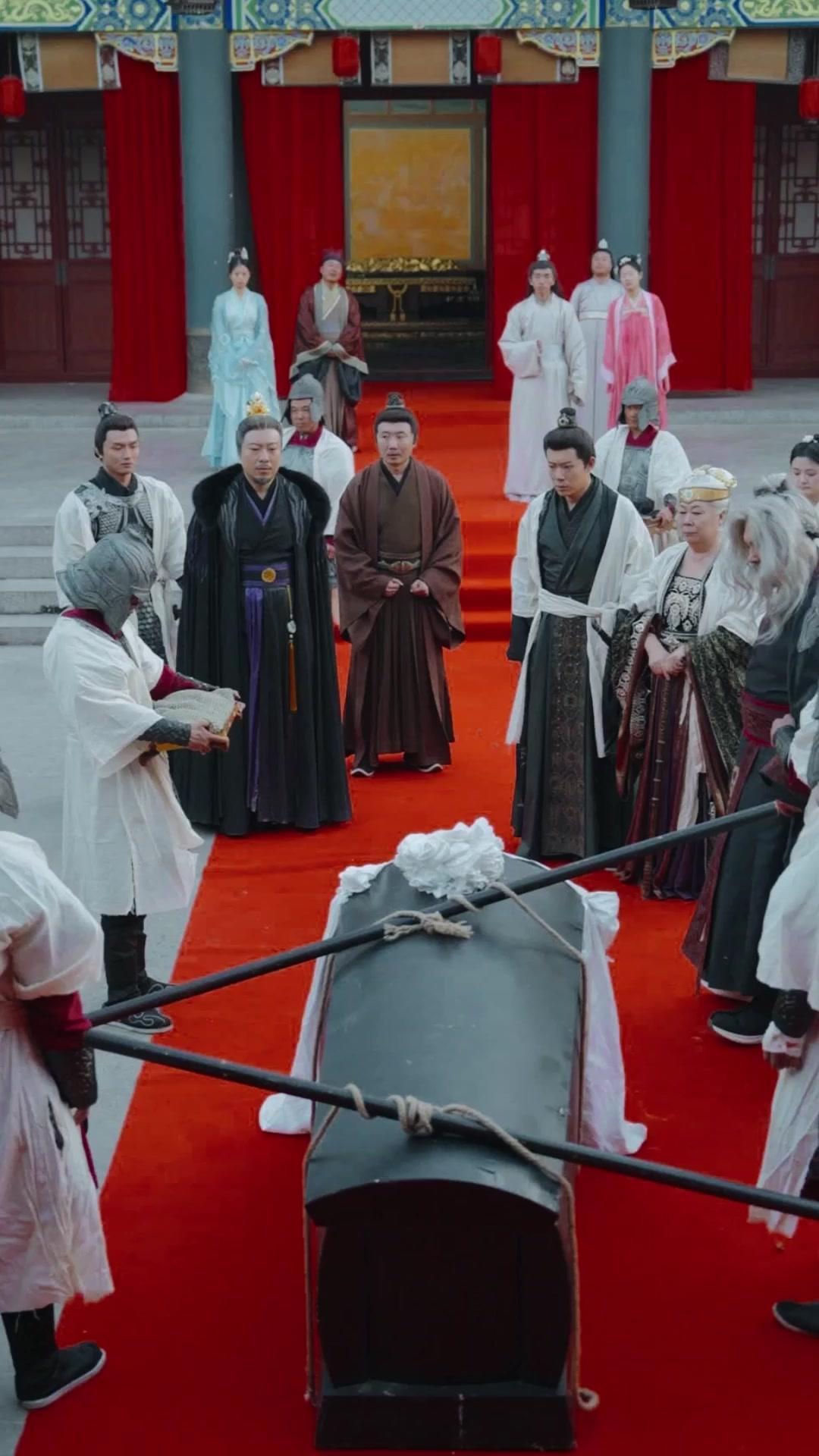 My Useless Daughter is A Grand General?