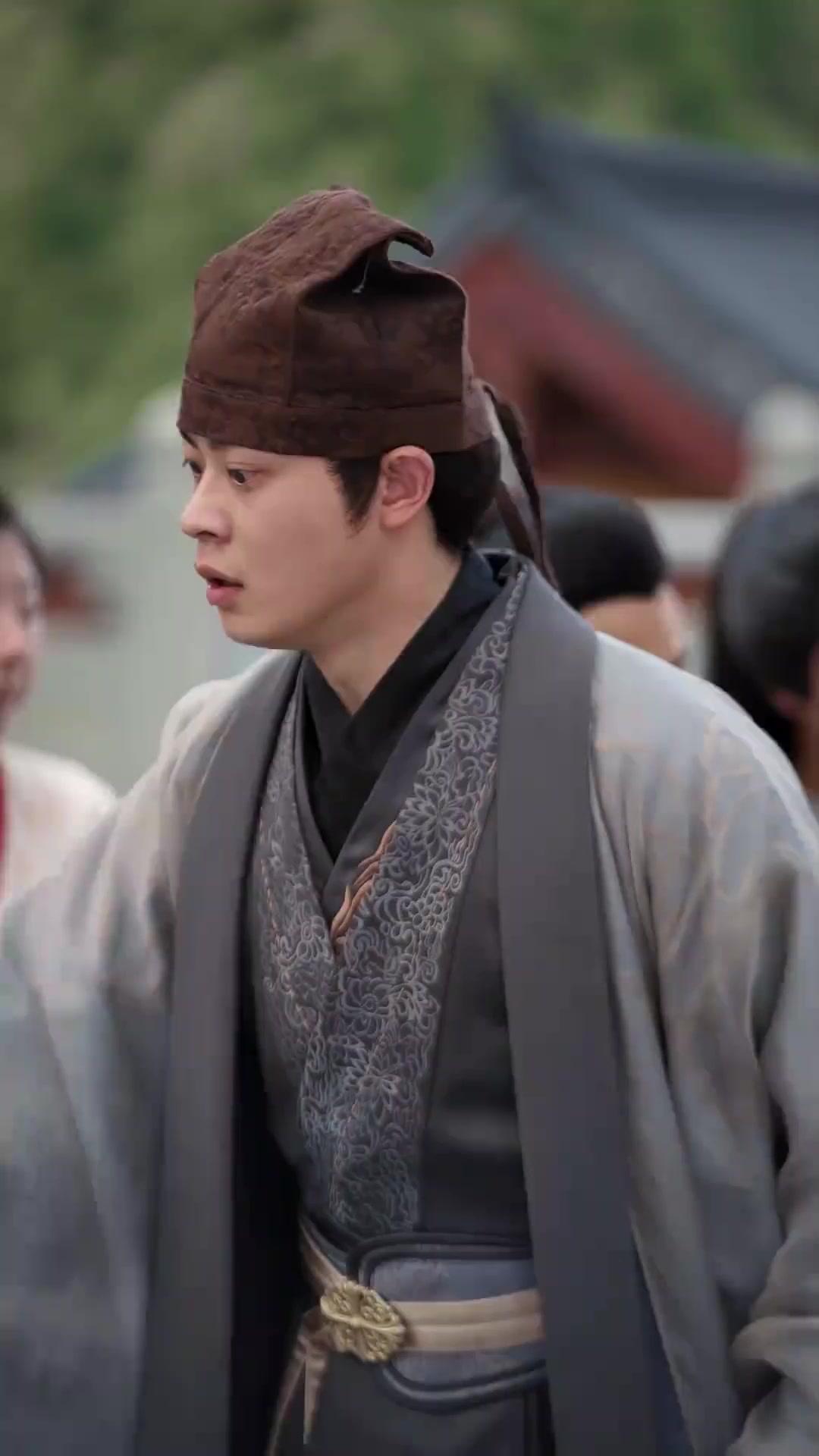 ضربة سيف قاضية تقطع علاقة العاشق