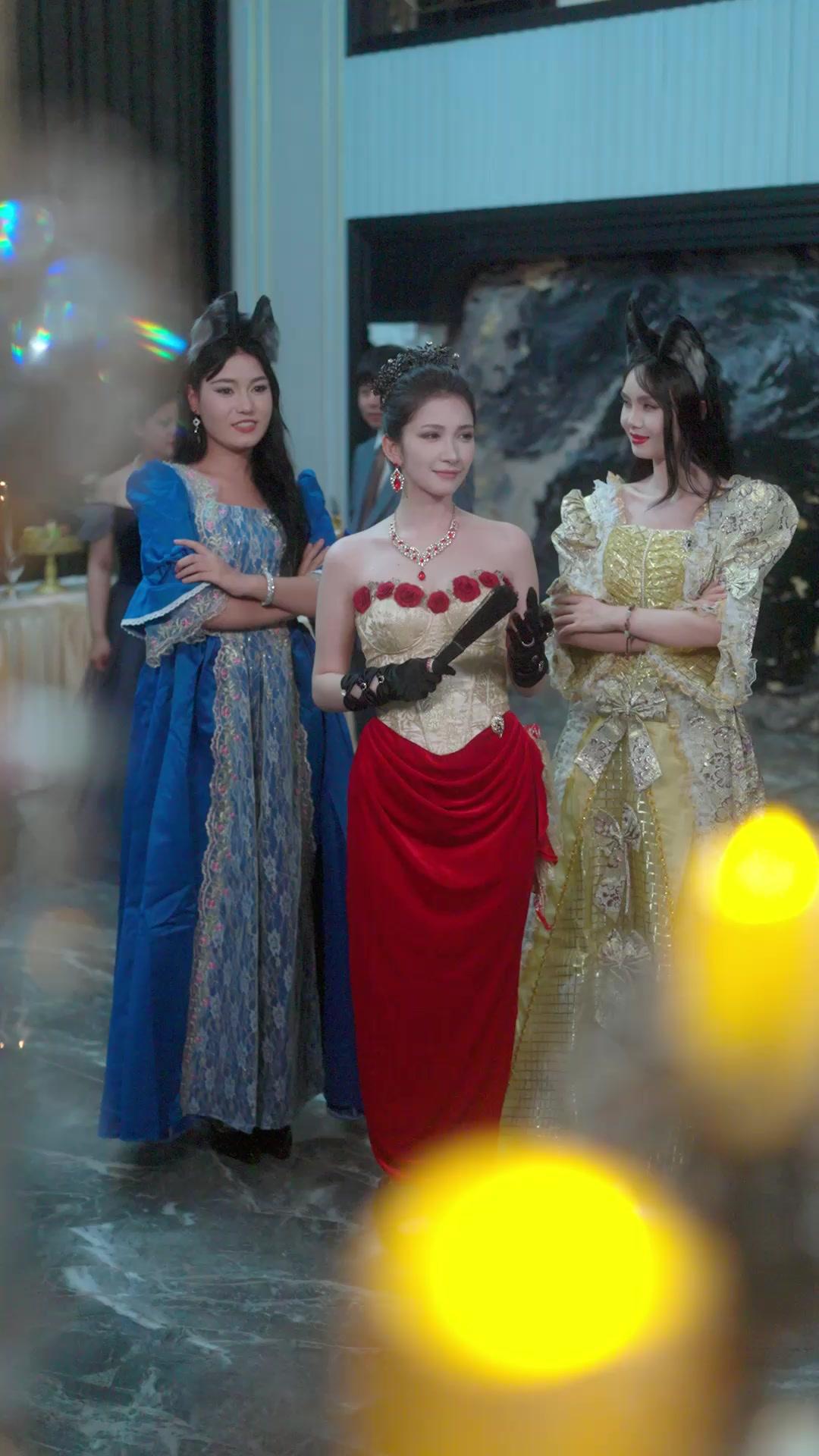 Takdirku dengan Raja Serigala!