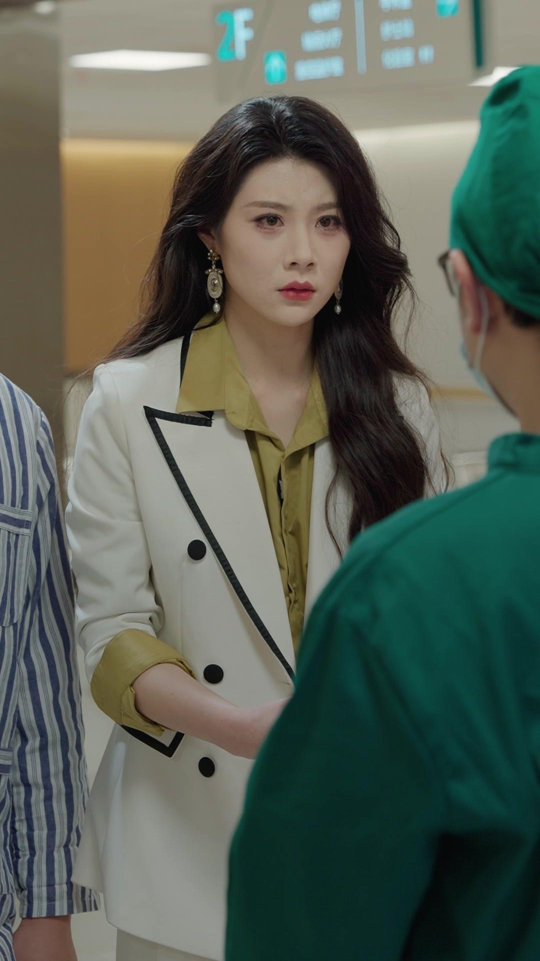 Cinta Retak Tak Sempurna