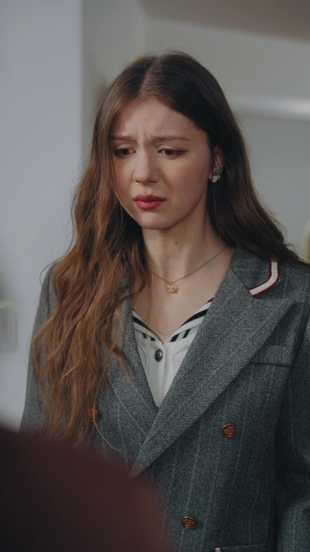 King Returns on Christmas Eve