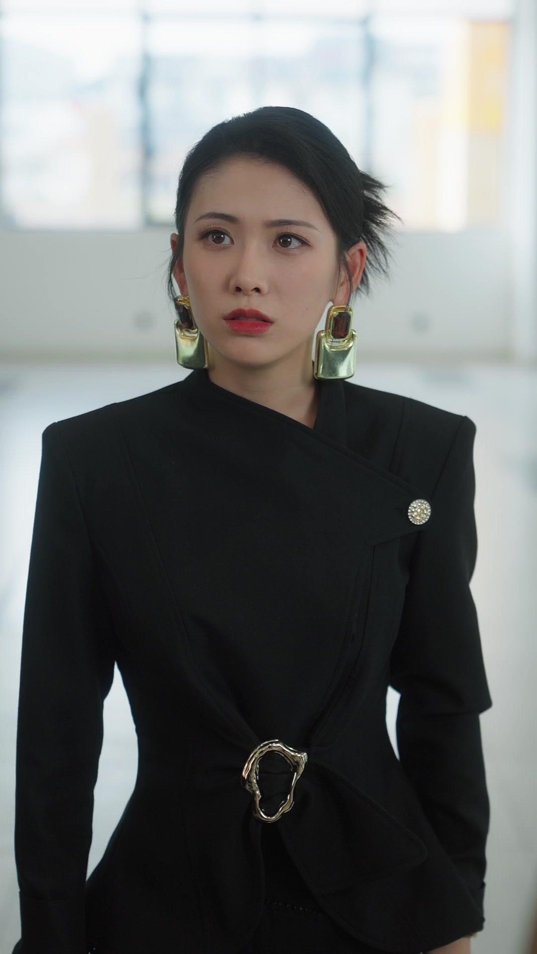 دمعة العودة تشعل الماضي