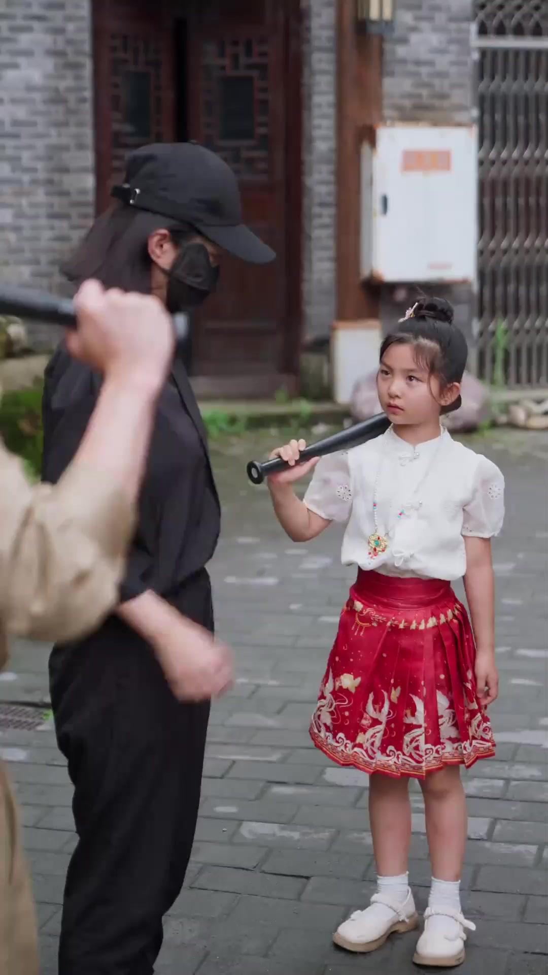 (Sulih suara) Ganti Ayah, Ubah Nasib