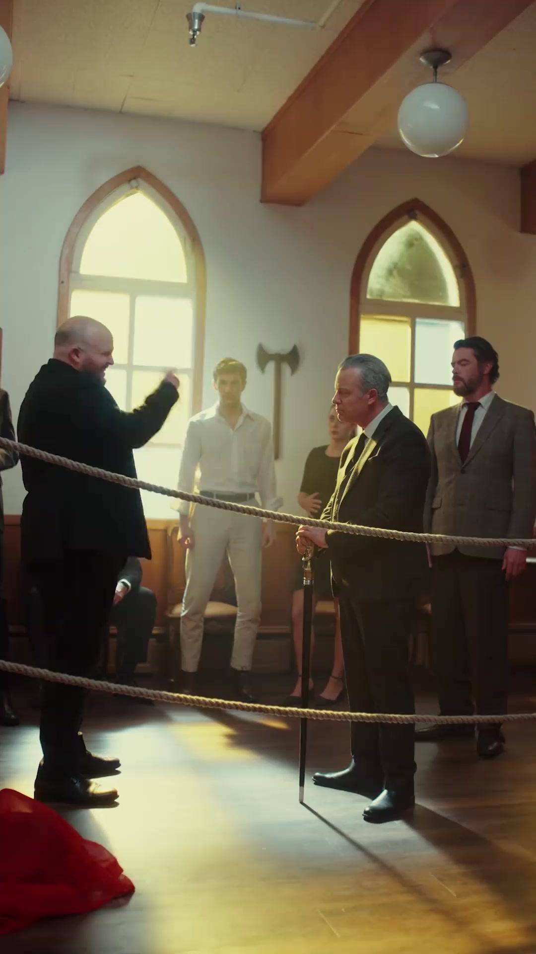 (Doblaje) La trampa de George en la coronación