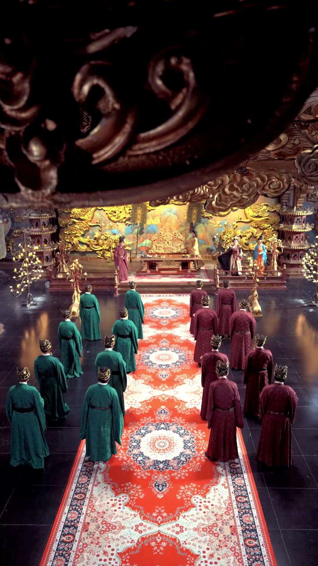 The Fake Emperor’s Game