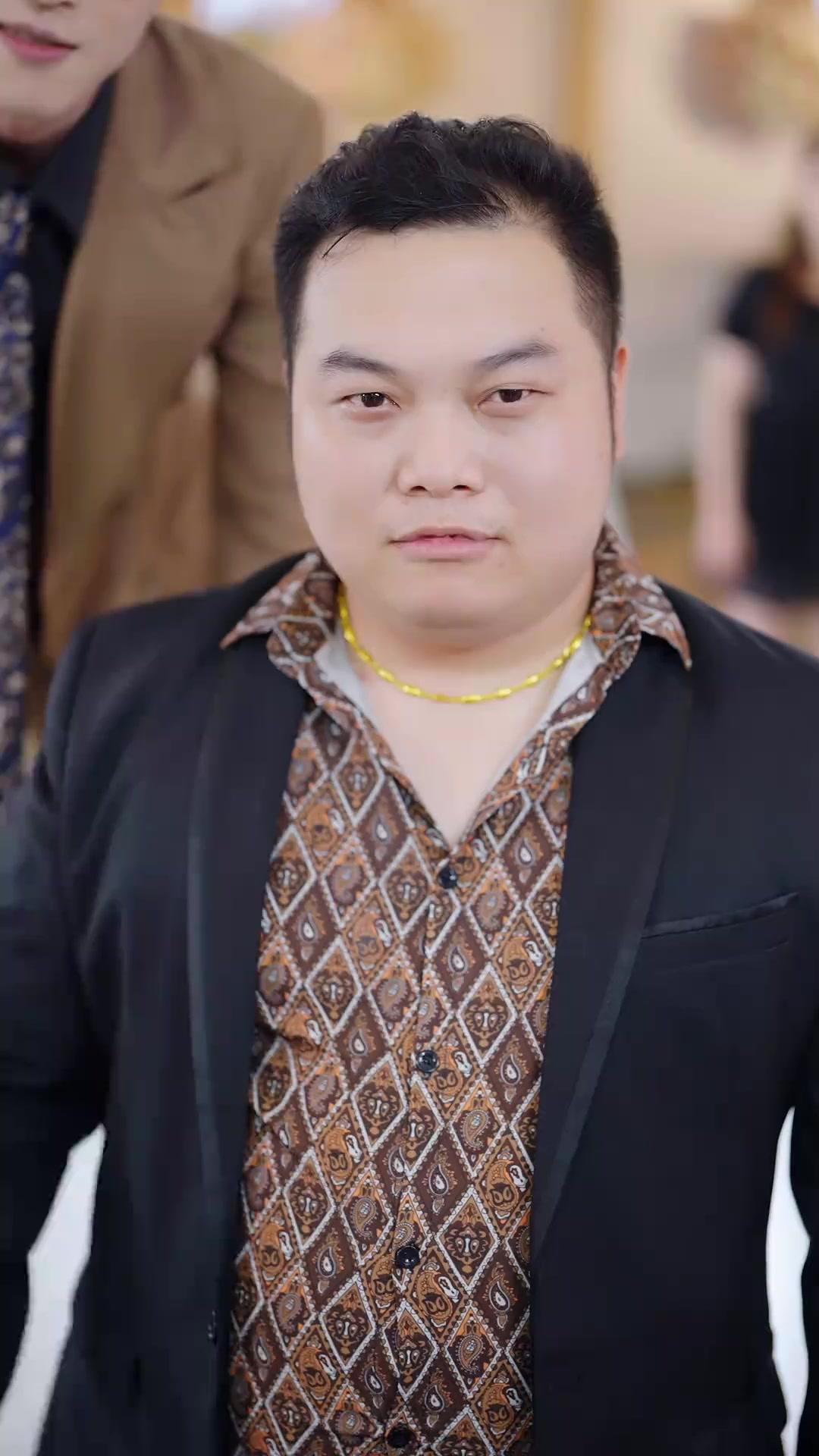 Suami Sewaanku Konglomerat