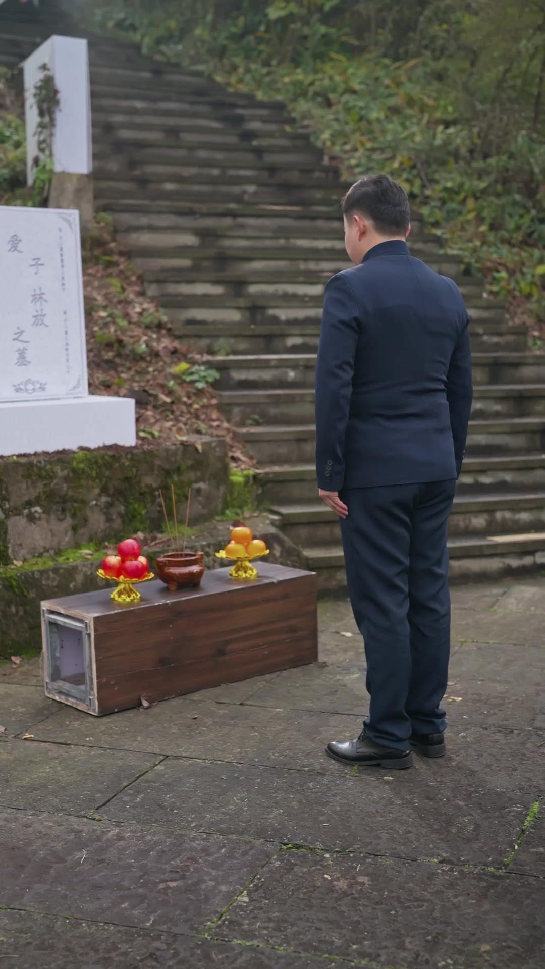 Ghost Marriage? Billionaire Saves Pregnant Wife!