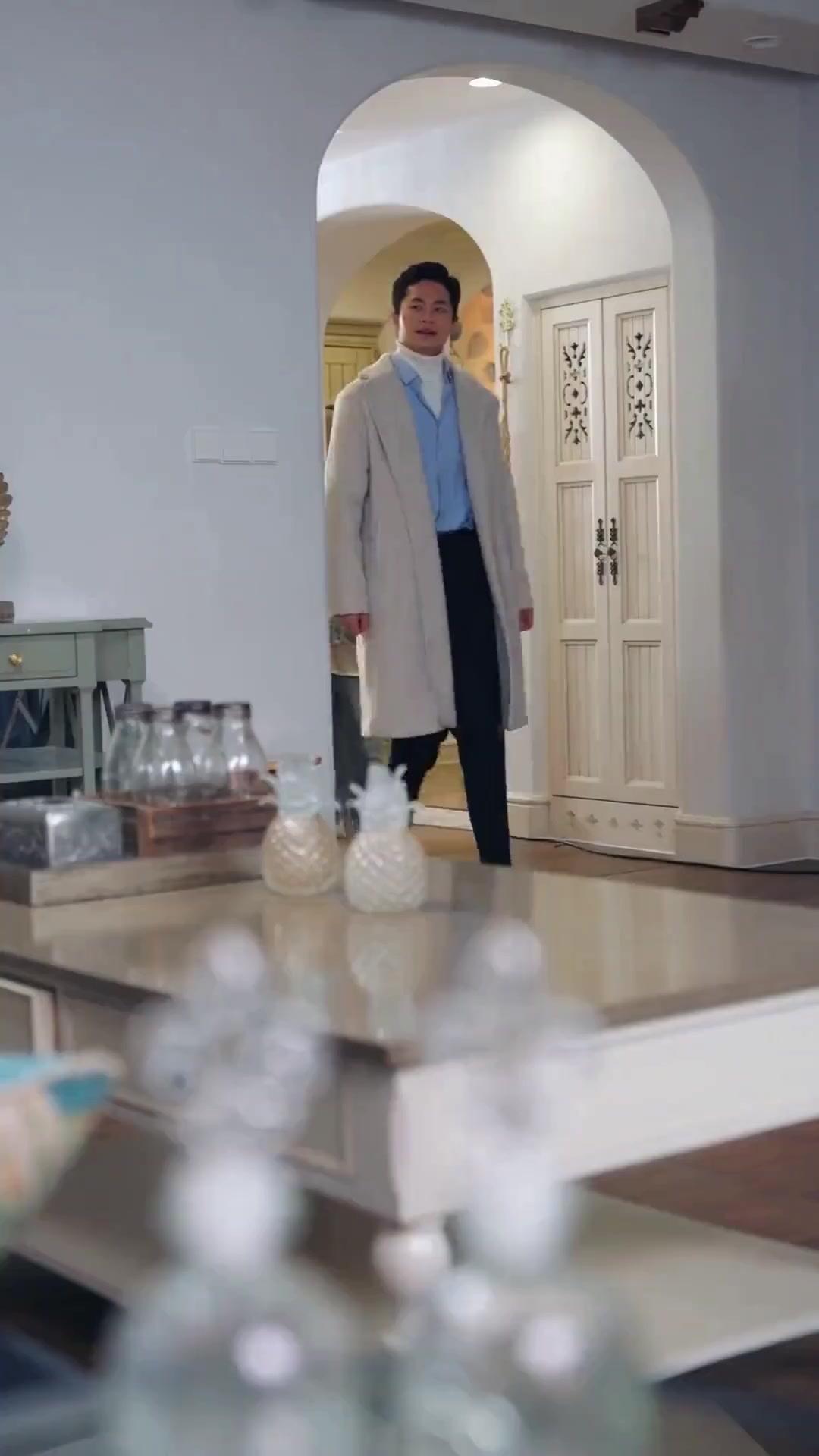 (Doblado) La niebla quedó, ella no