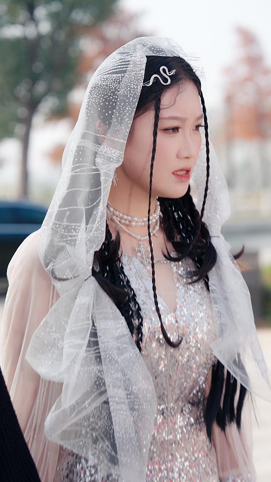 Beggar? Meet the Dragonlady!