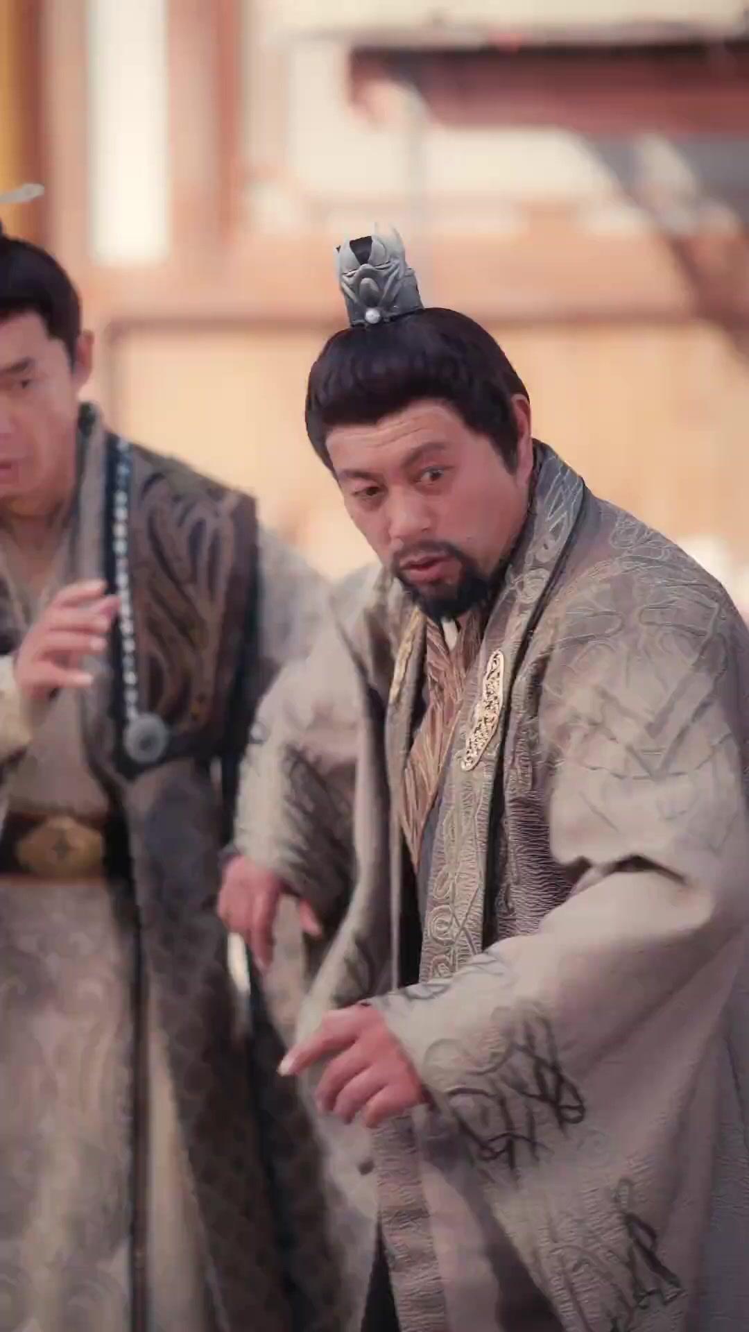 من التحالف إلى الهيمنة العالمية