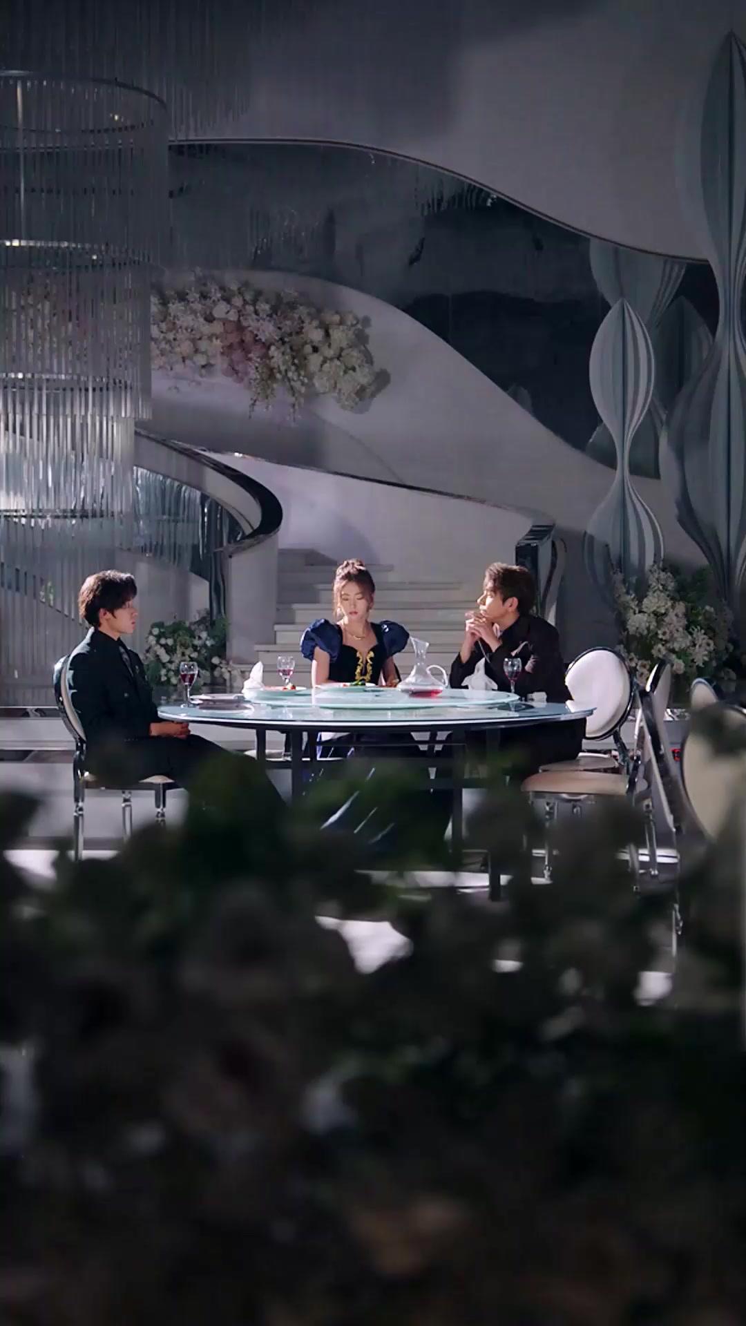 Istri Kontrak Sang CEO