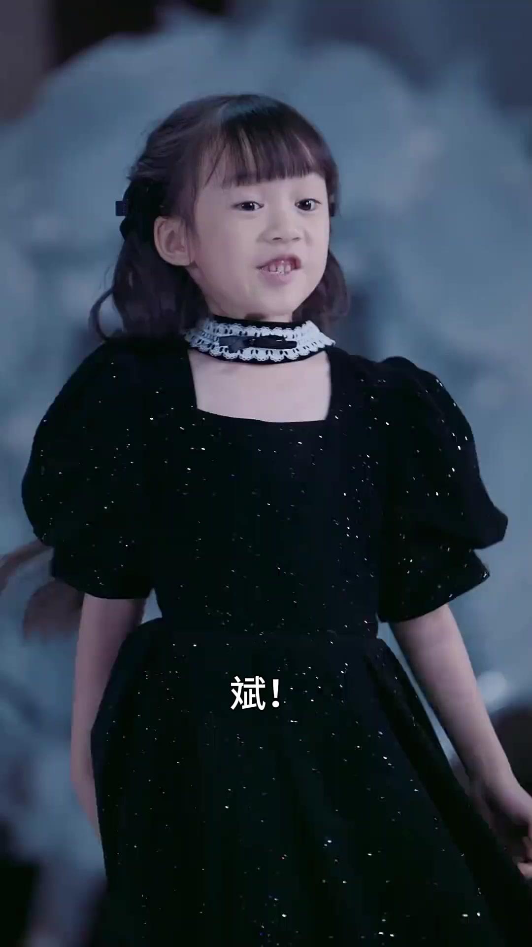 (吹き替え)七歳の曽祖母様 家族革命進行中！