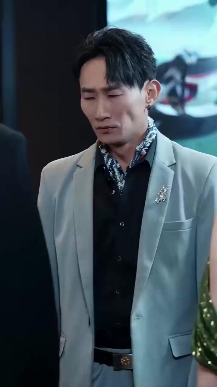 (Sulih suara) Tubuh Suci Kirin