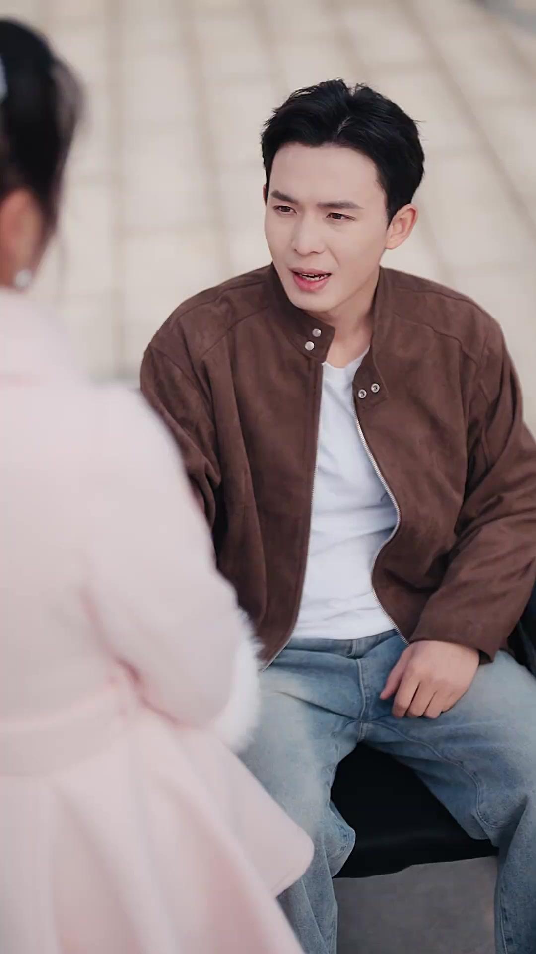 Orang yang Kunikahi Ternyata Idolaku