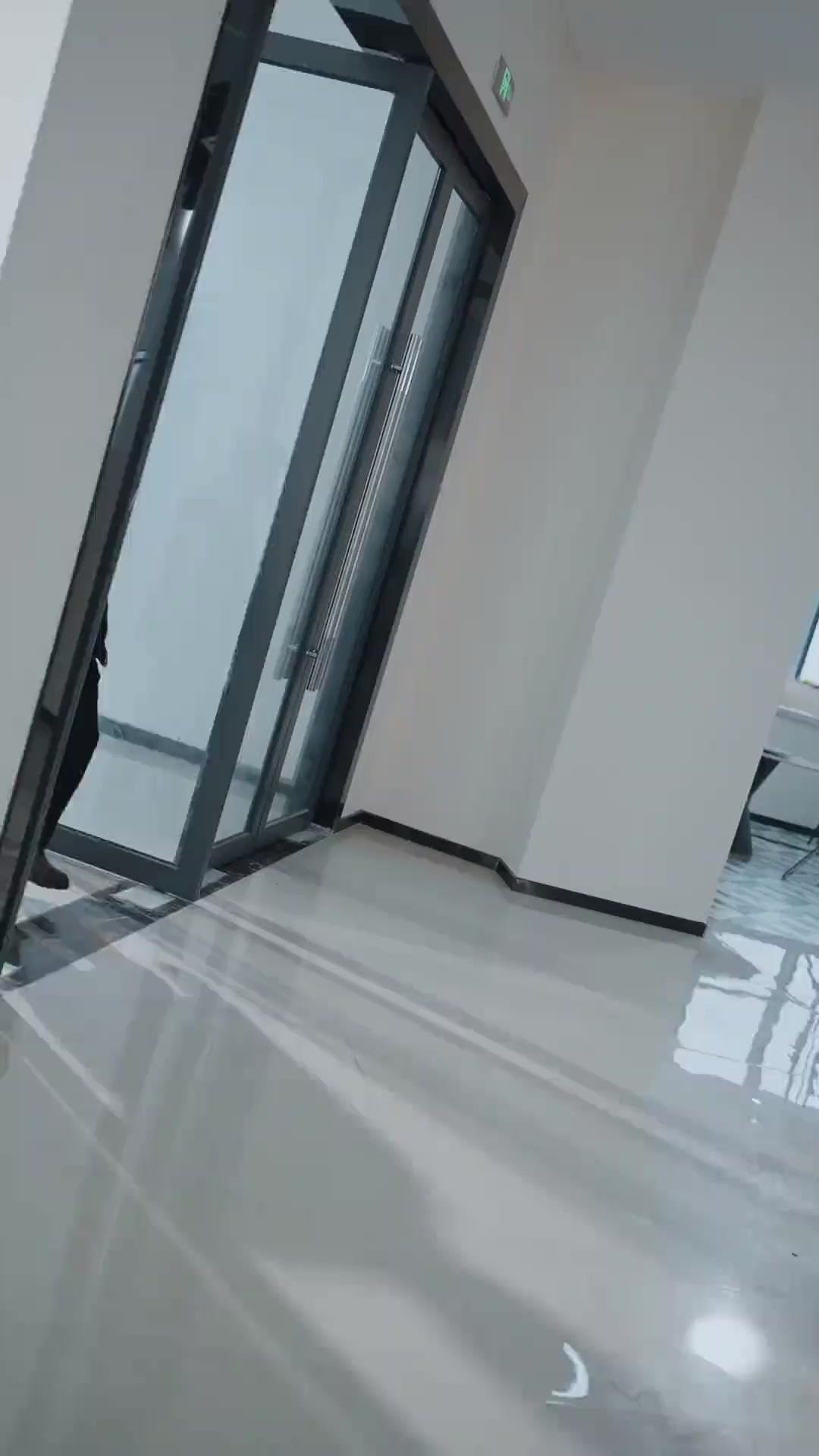 La jefa oculta del comedor