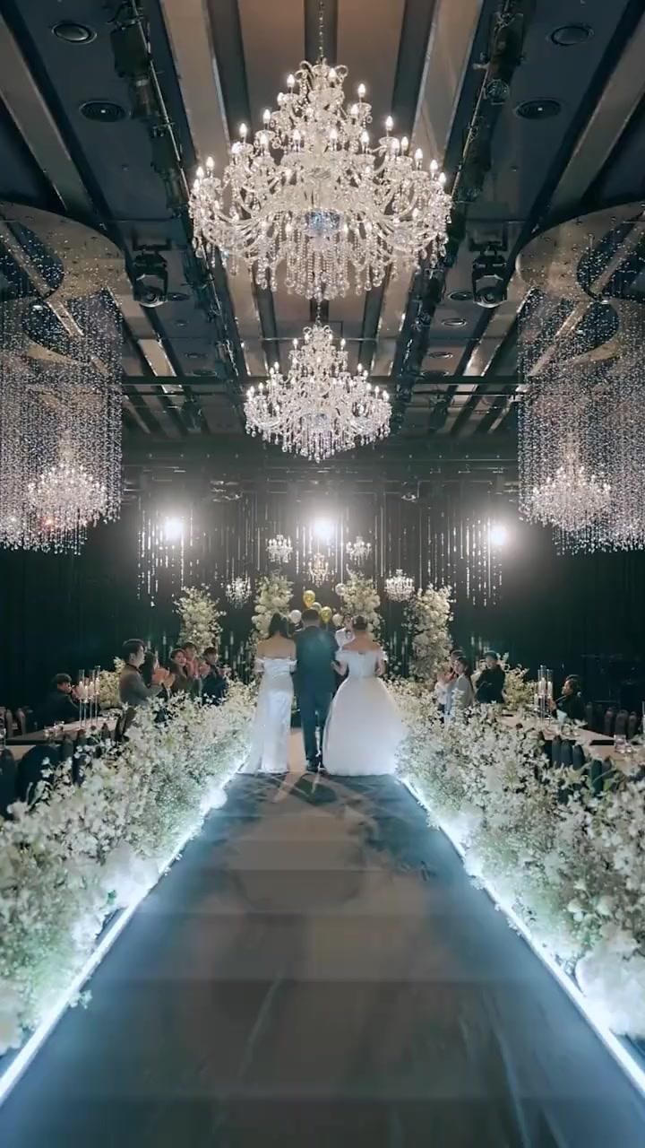 (Dubbed) My Broke Bodyguard is a Billionaire?