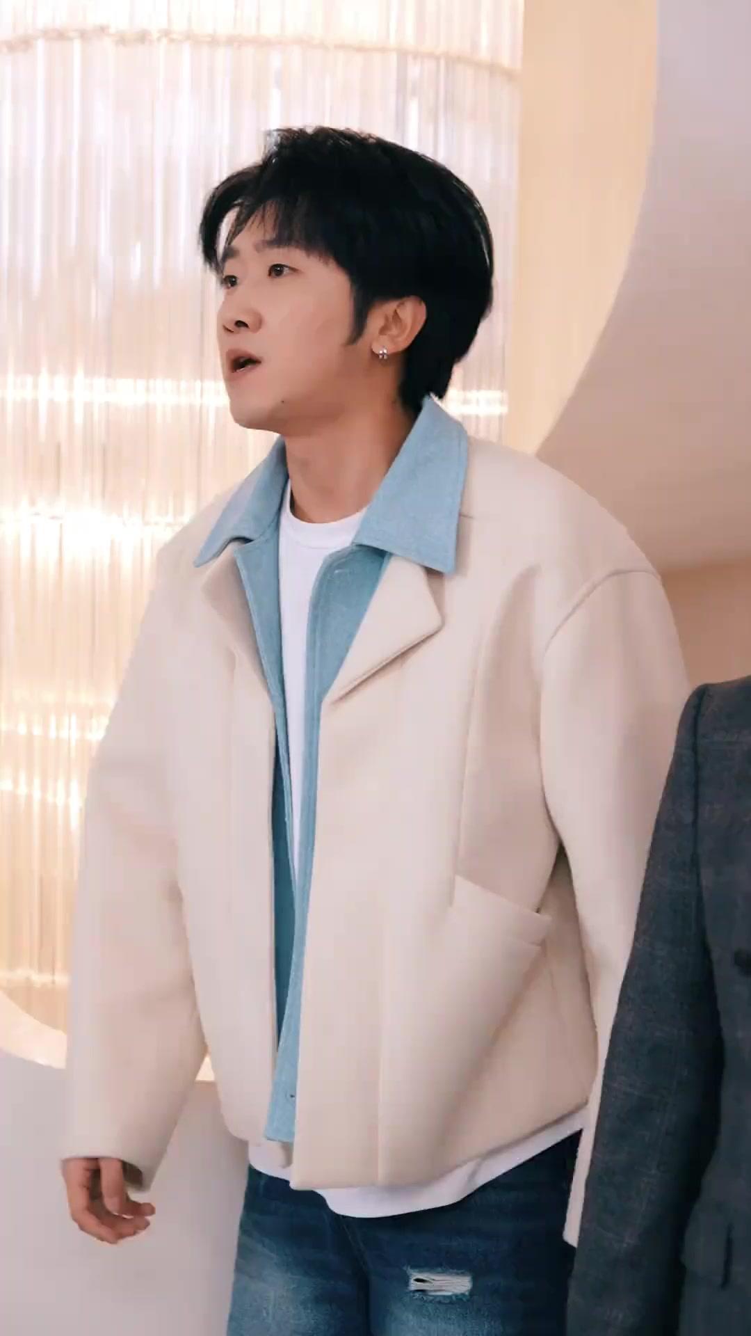 اللقيط الذي هز عرش العائلات