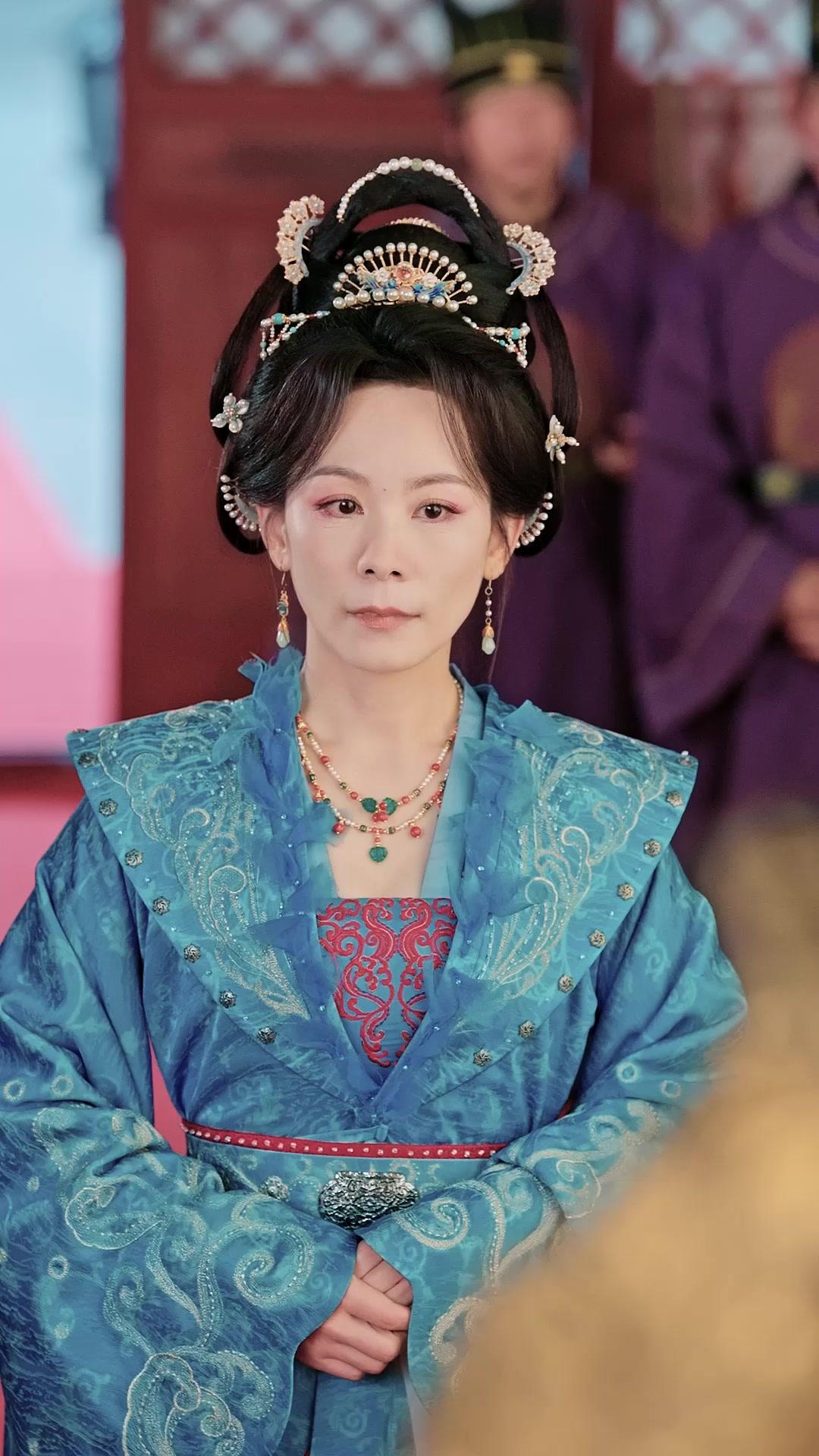 Putri Asli Bangkit​