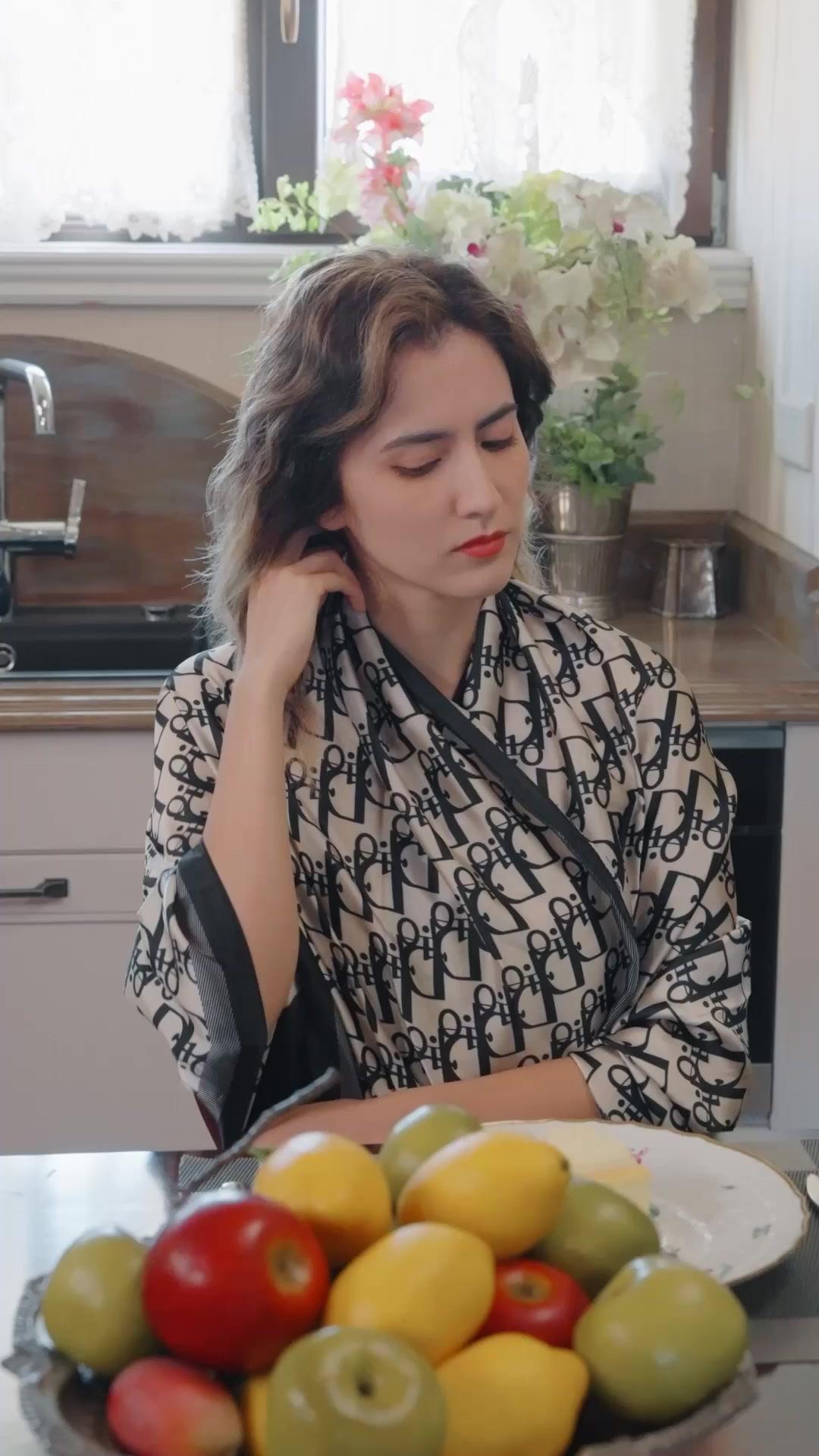 Golden Feather: Temptation Game