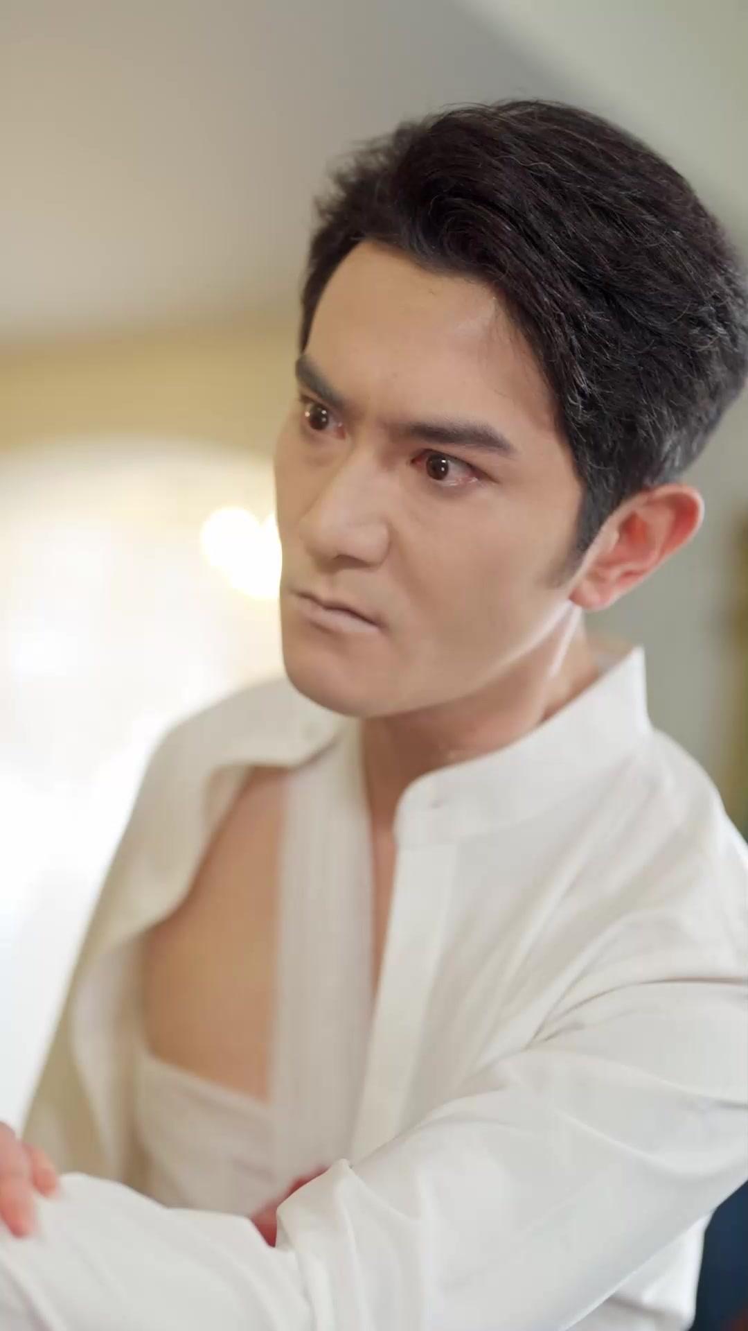 Entre cenizas, volvió por ella