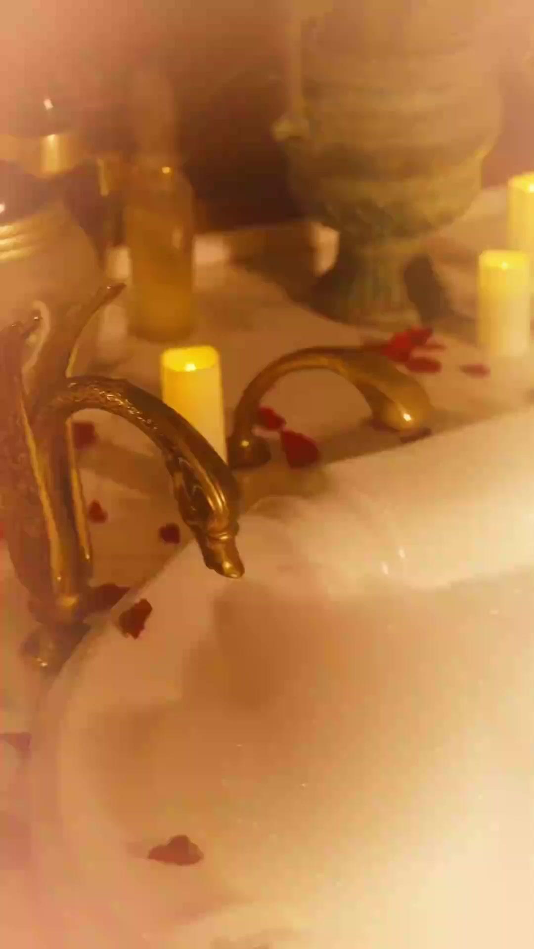 (Doblado)Intercambio de esposos