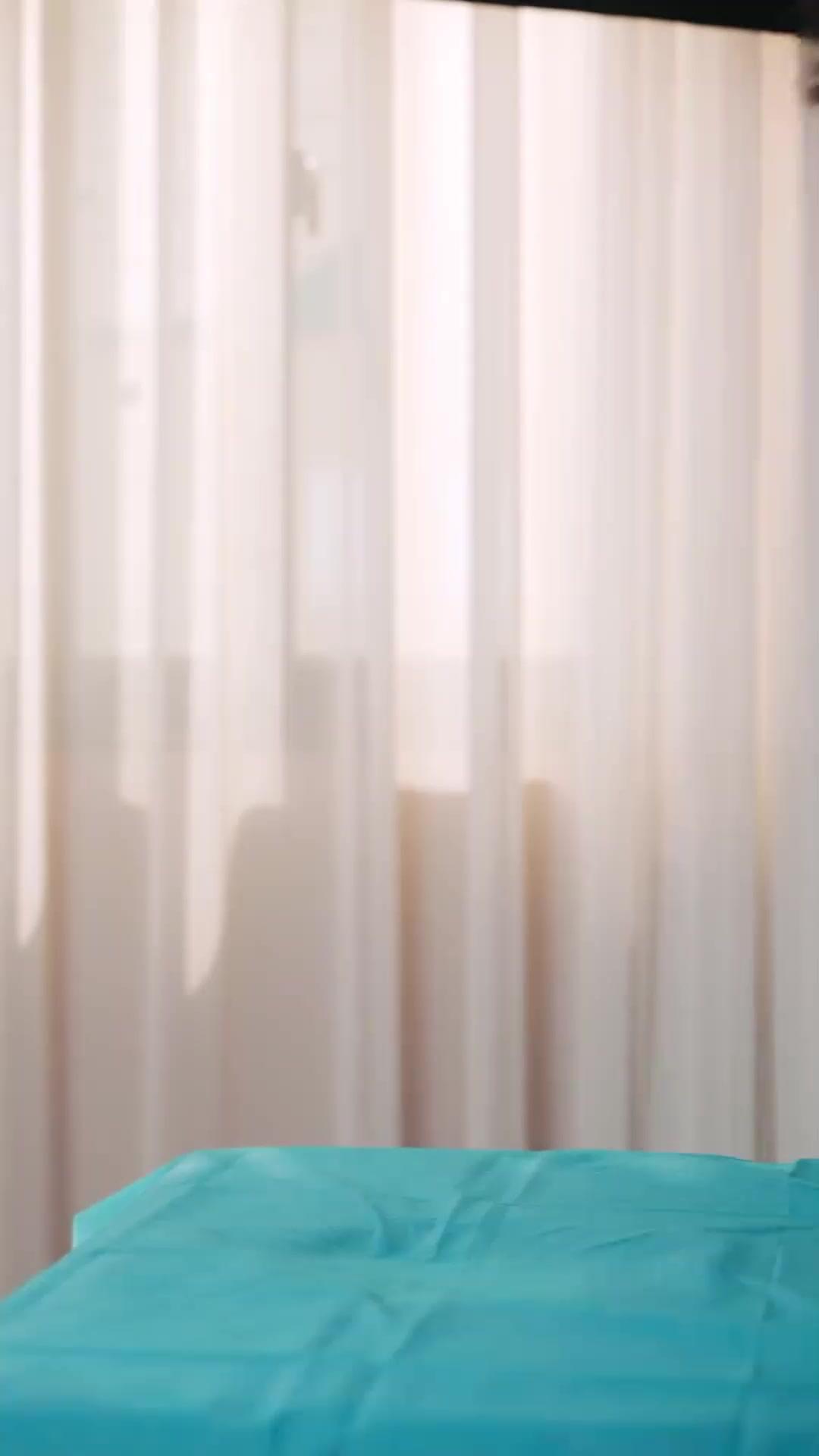 (Doblado) Mi novio es mi urólogo