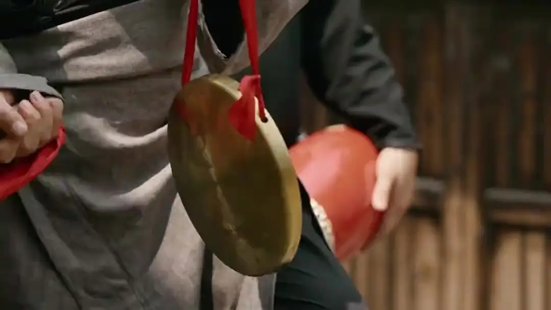 Bowl of Trust, Served Hot