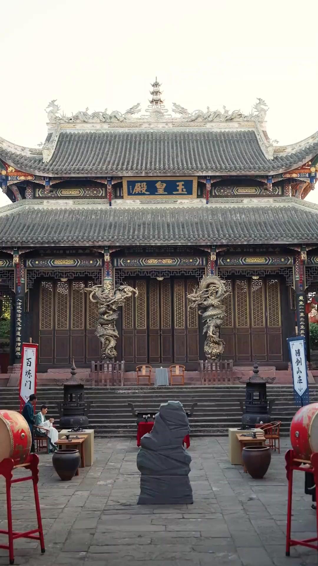 Ahli Pedang Tersembunyi