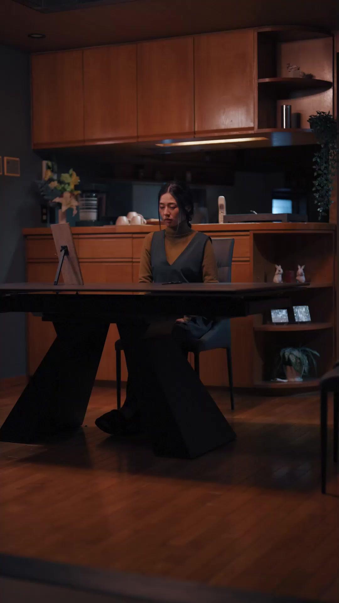 Trash the Ring, Claim the Crown