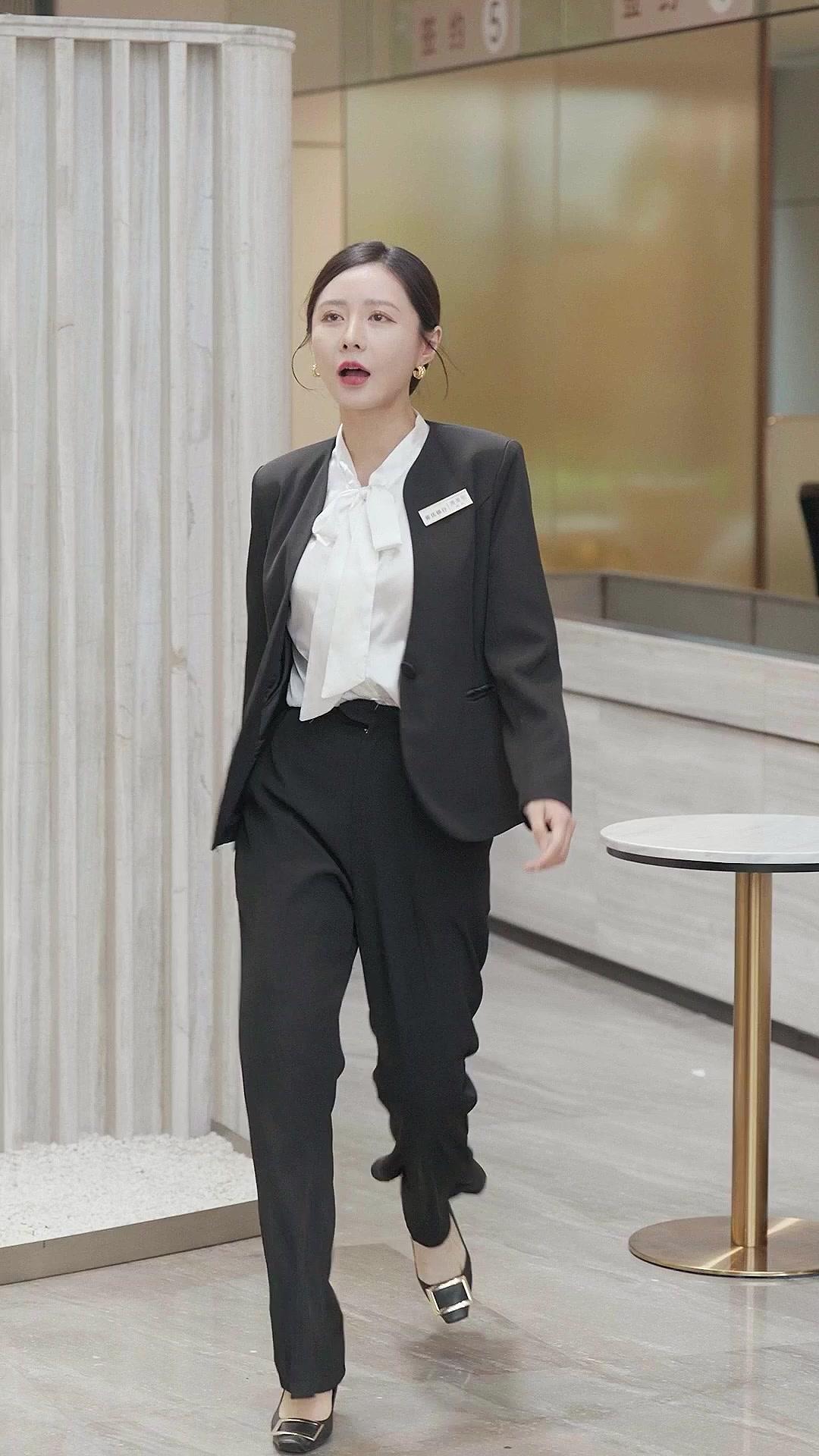 閃婚甜妻是大佬