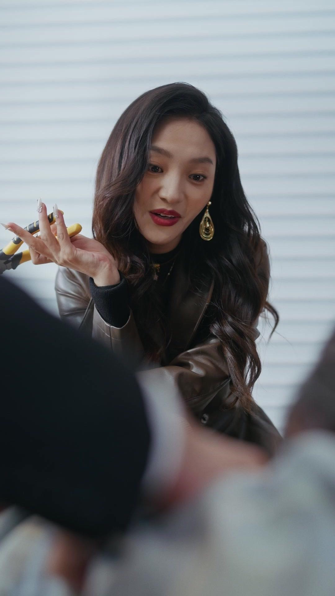 Duello tra Due Figlie