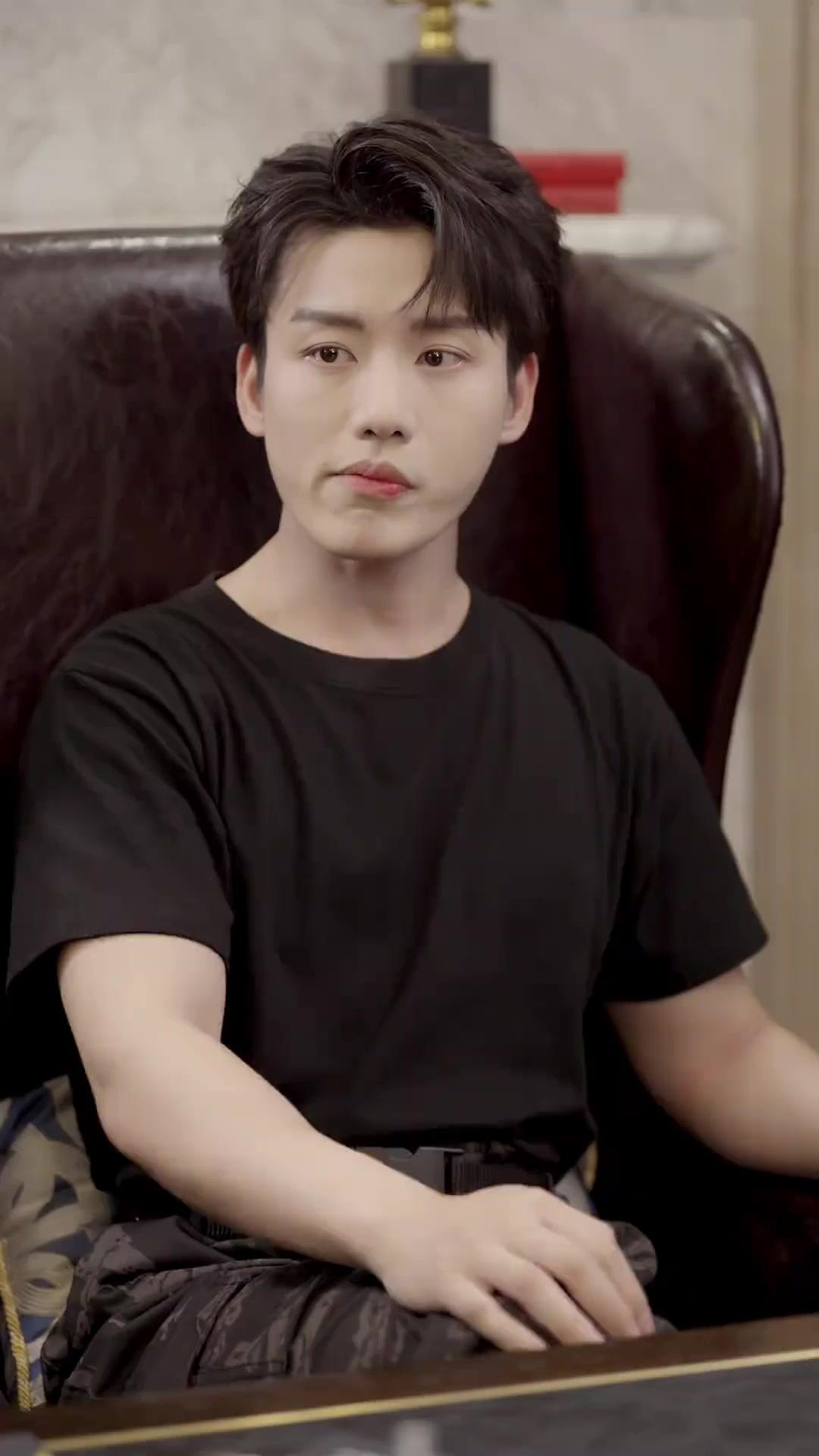 미인계에 순순히 걸리다