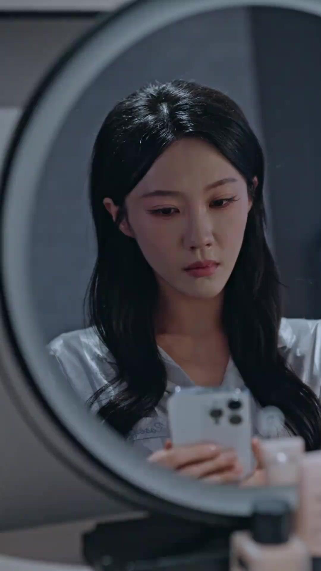 세 번의 기회, 실망한 그녀