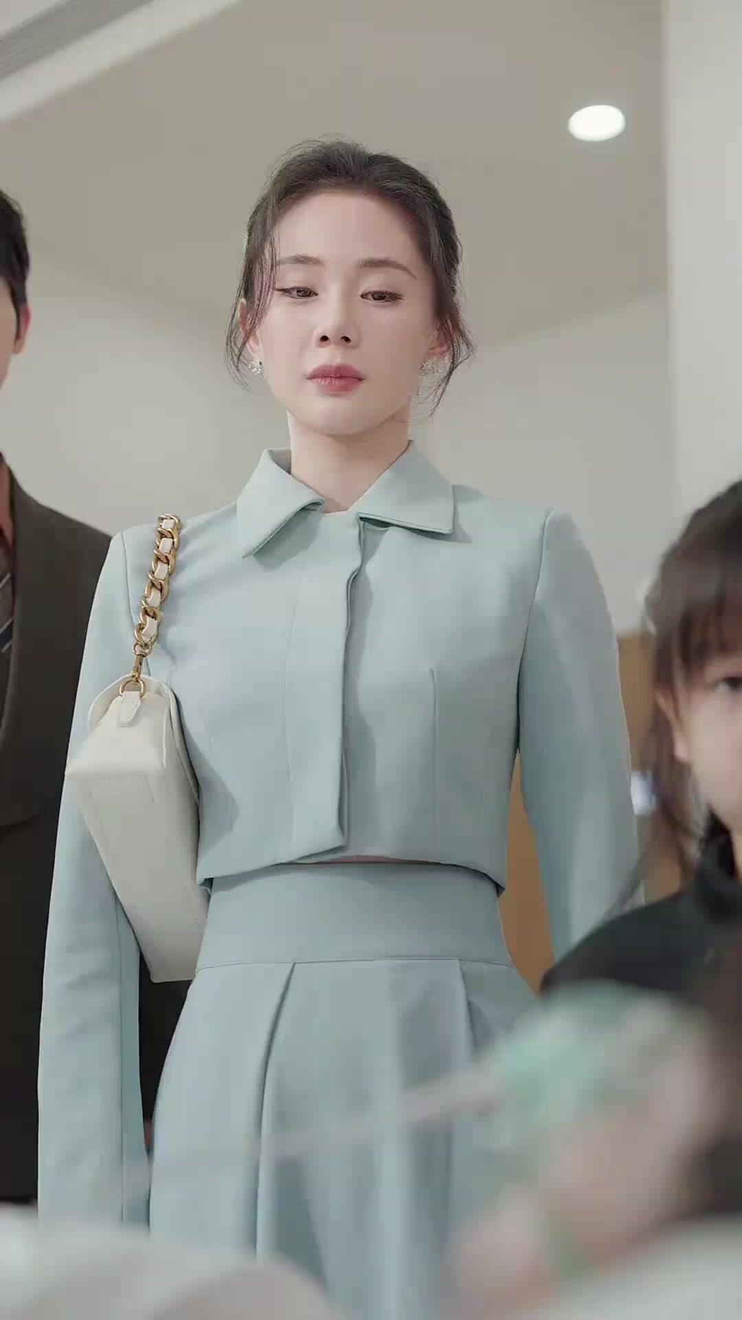 (Dubbed) Loved Him Once. Never Again.